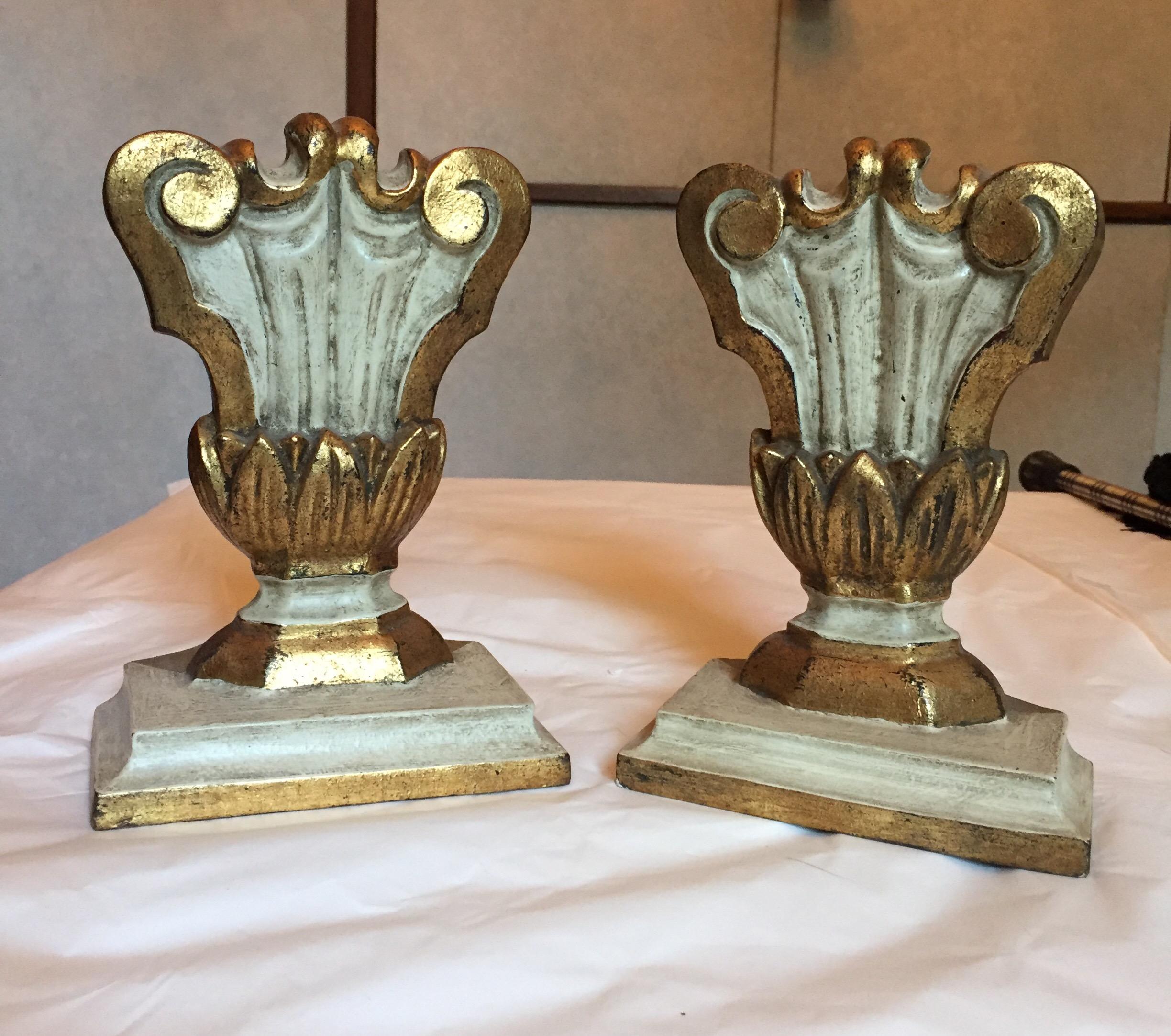 Pine Pair of Italian White and Mecca Giltwood Hand Carved Lamp Bases Verona, 1980 For Sale