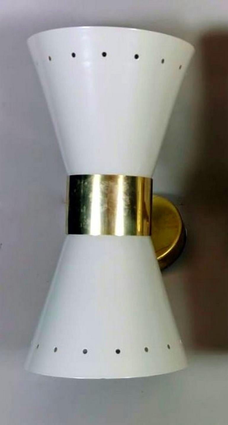 Stilnovo Style Model Diabolo Pair Italian White Brass Sconces 1960 In Good Condition In Prato, Tuscany
