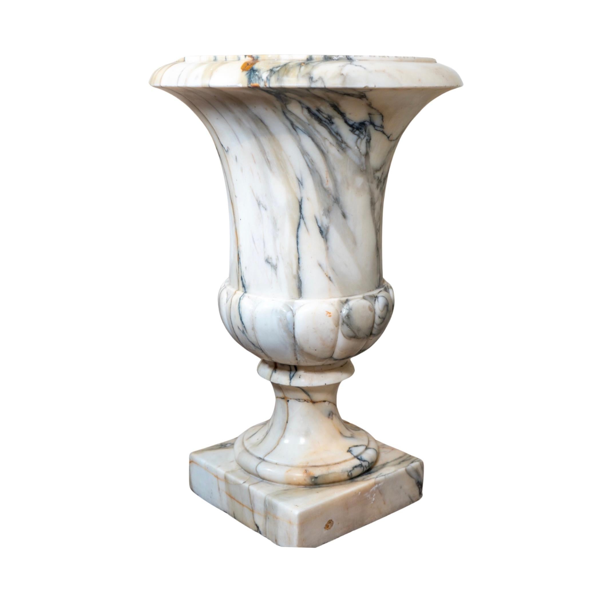 18th Century Pair of Italian White Breche Marble Planters For Sale