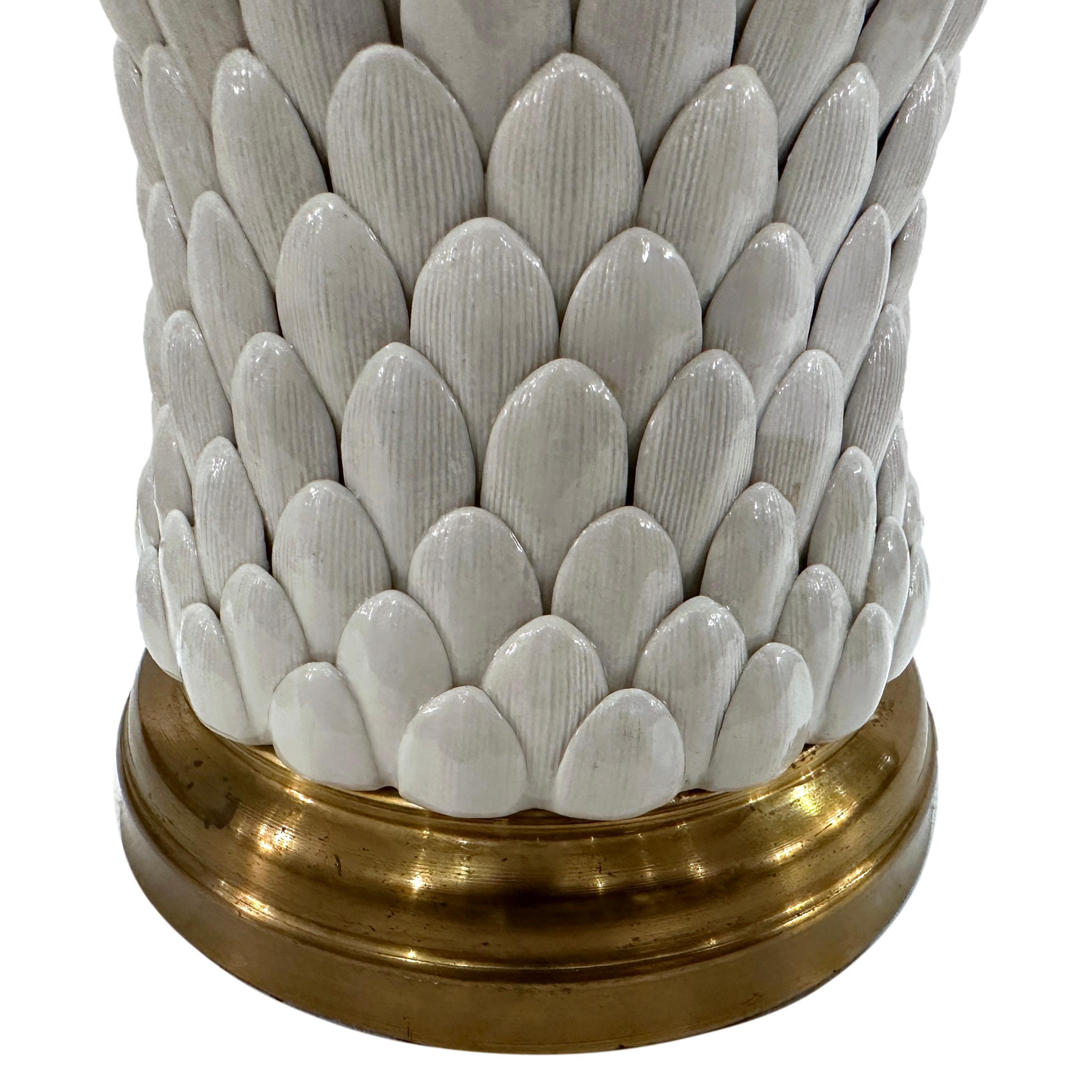 Porcelaine Paire de lampes italiennes en porcelaine blanche en vente
