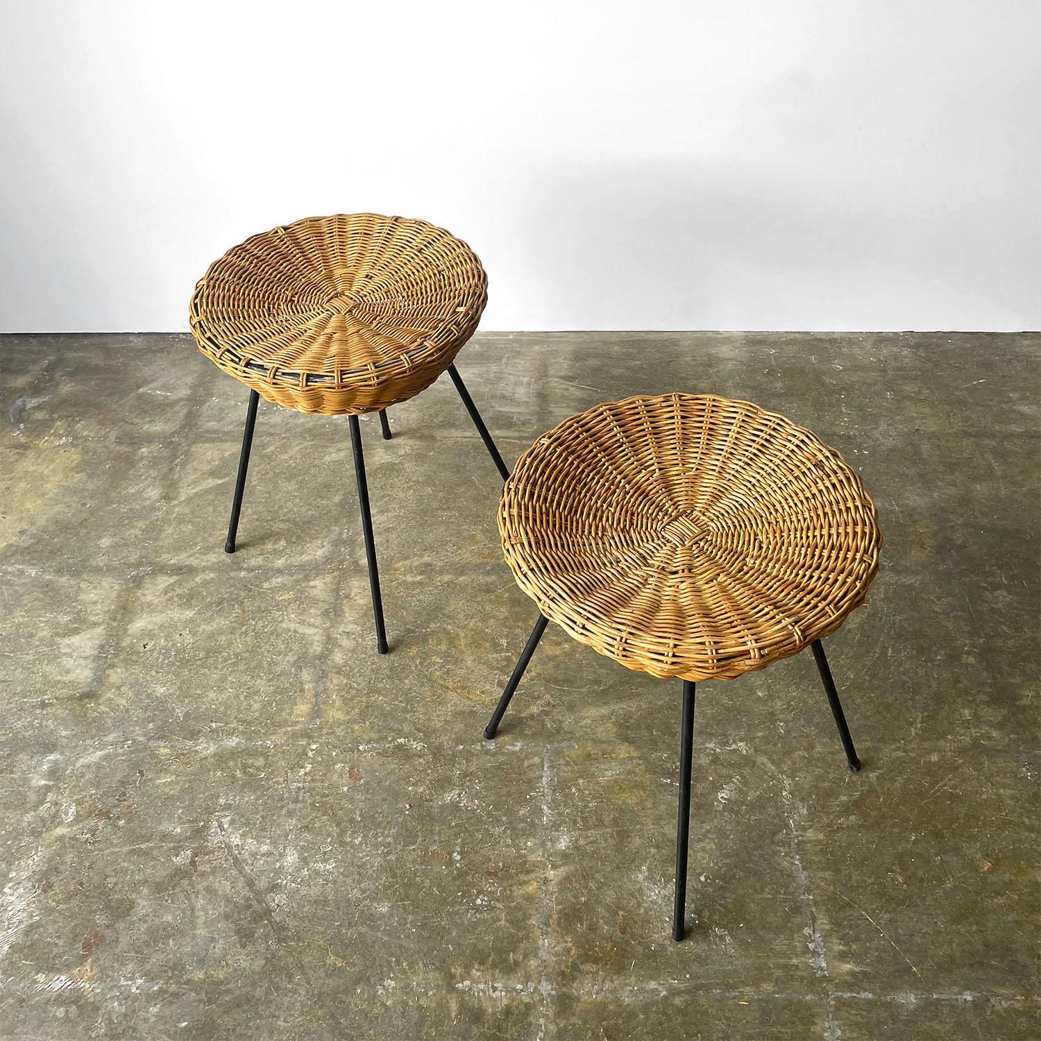 Pair of Italian Wicker and Iron Stools In Good Condition For Sale In Los Angeles, CA