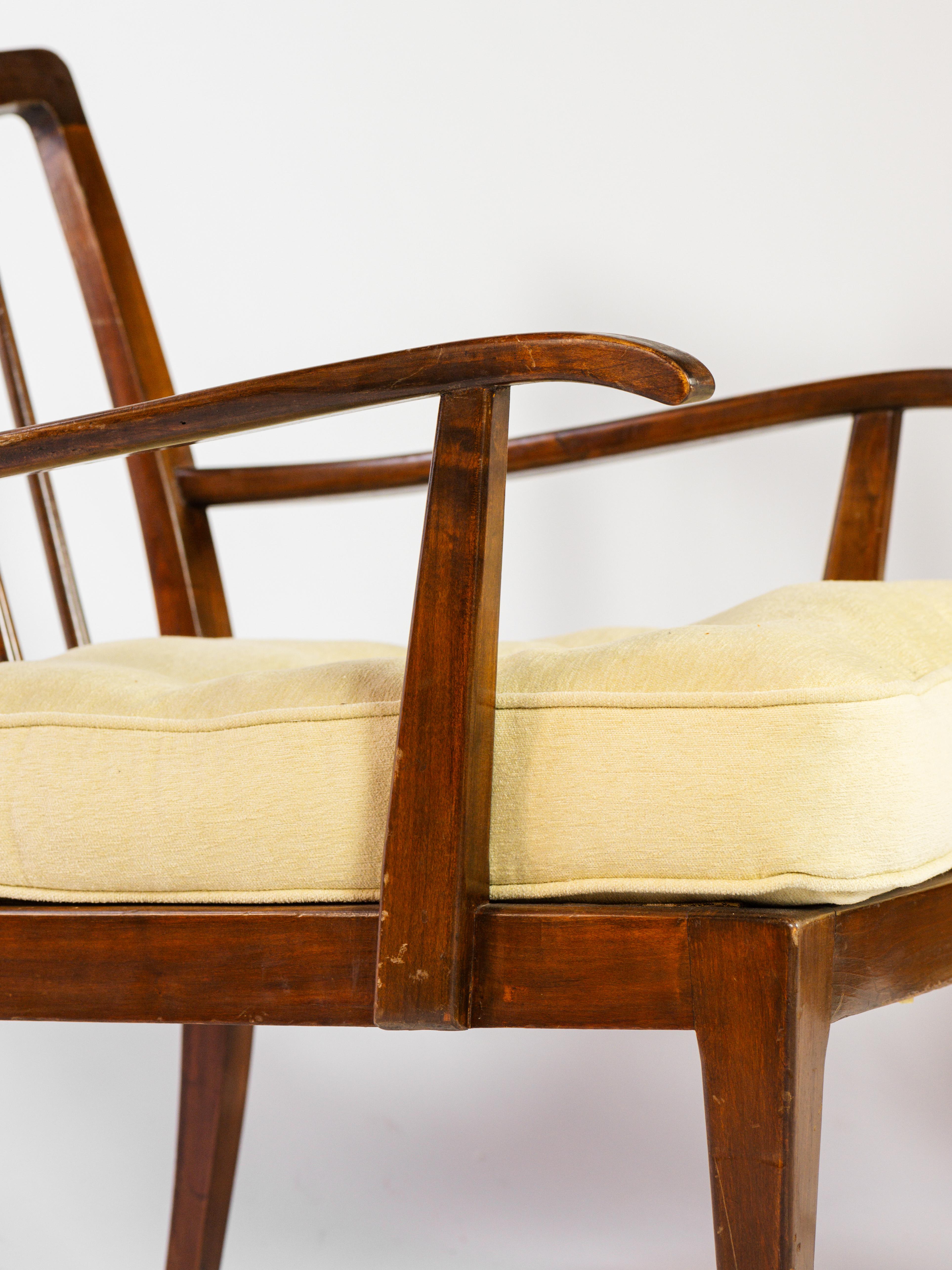 Paire de fauteuils italiens en bois en vente 8