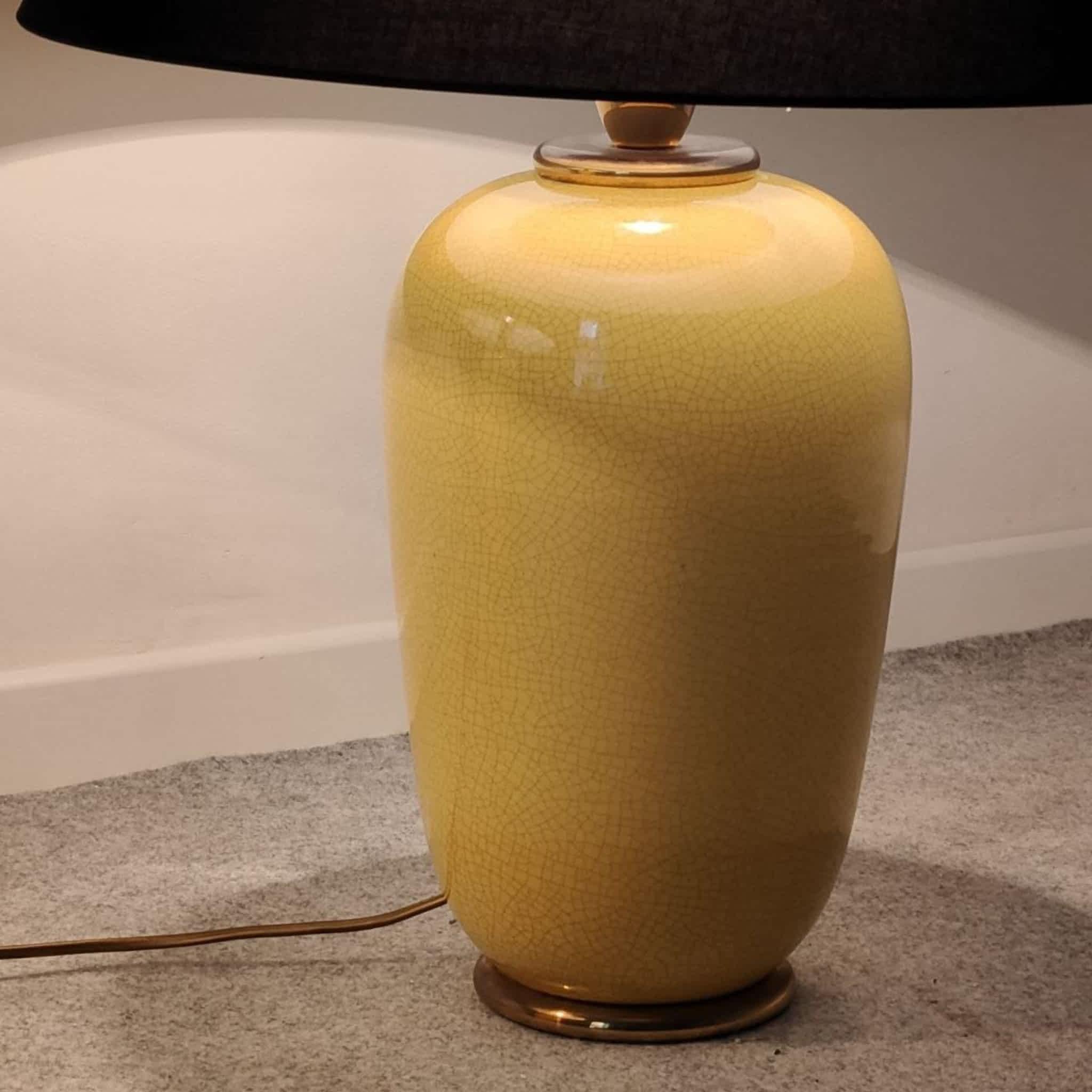 Paire de lampes de table italiennes en céramique jaune et noire par PAF Milano, années 80 Bon état - En vente à Nicolosi, IT