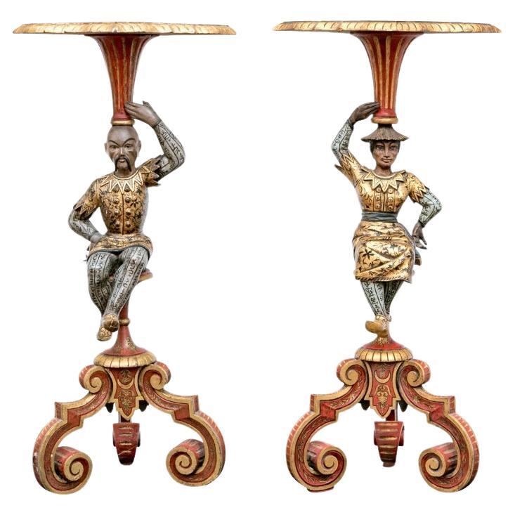 Pareja De Soportes Figurales De Chinoiserie Italianos