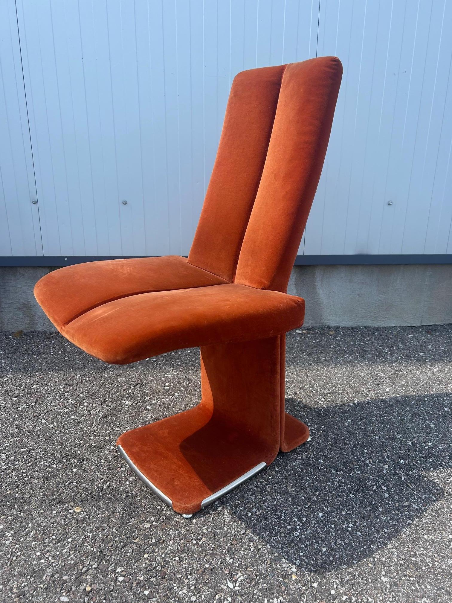 Fin du 20e siècle paire de chaises italiennes 1970 en vente