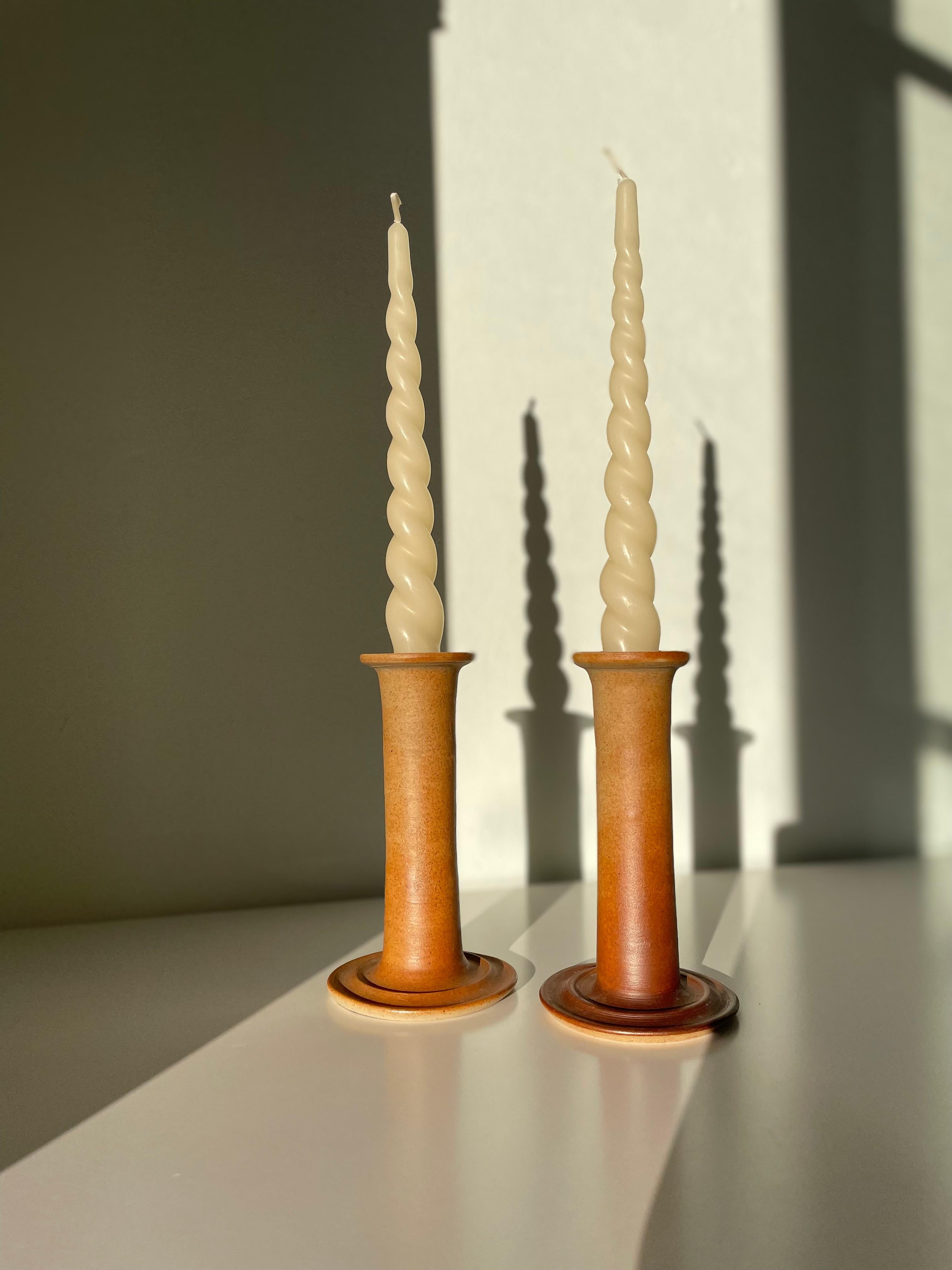 Mid-Century Modern Pair of J. Packness Tawny Ceramic Candle Sticks, 1970s For Sale