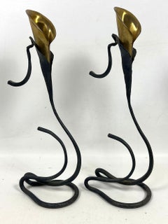Pareja de candeleros Jack Brubaker de bronce y latón Calla Lilly