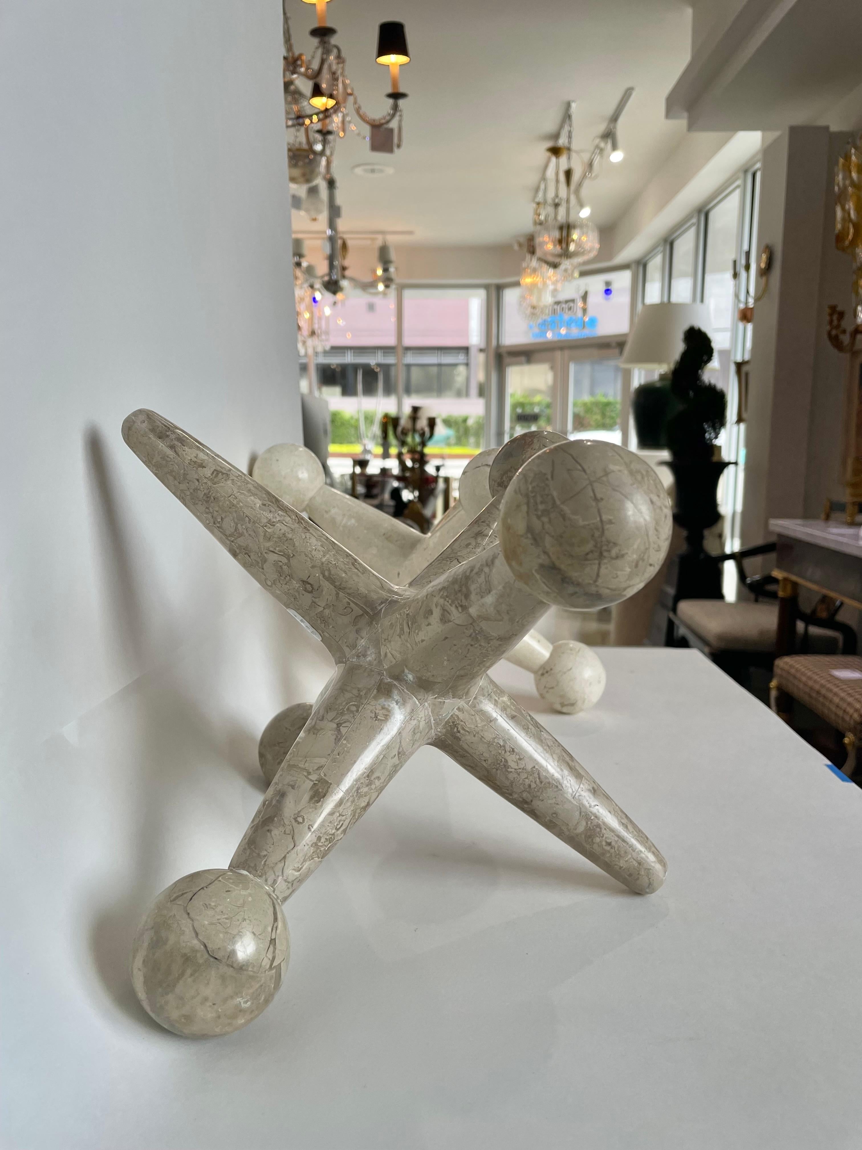 Philippine Pair of Jack Sculptures in Tessellated Marble For Sale
