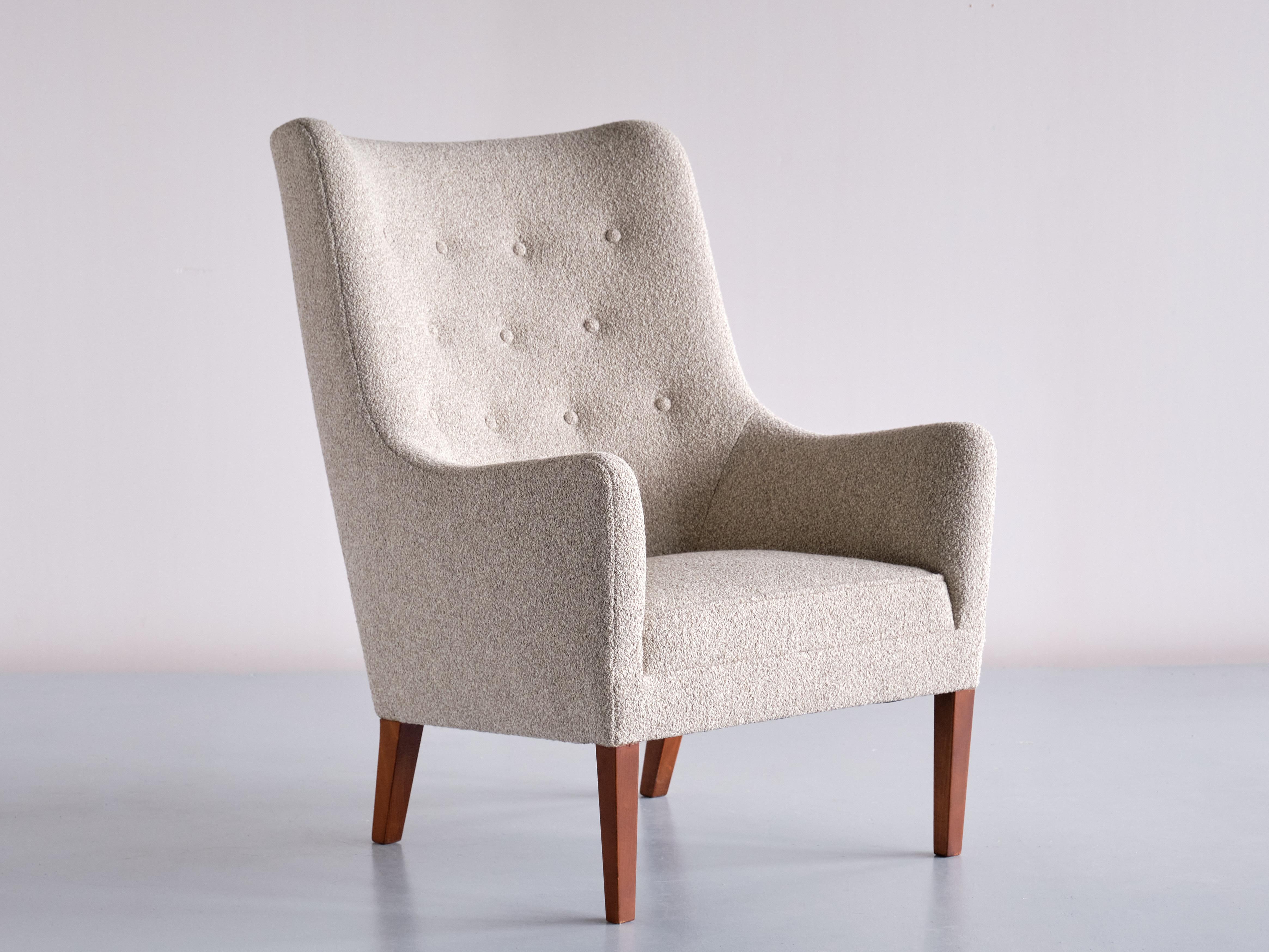 Mid-20th Century Pair of Jacob Kjær High Back Armchairs in Bouclé and Mahogany, Denmark, 1940s For Sale