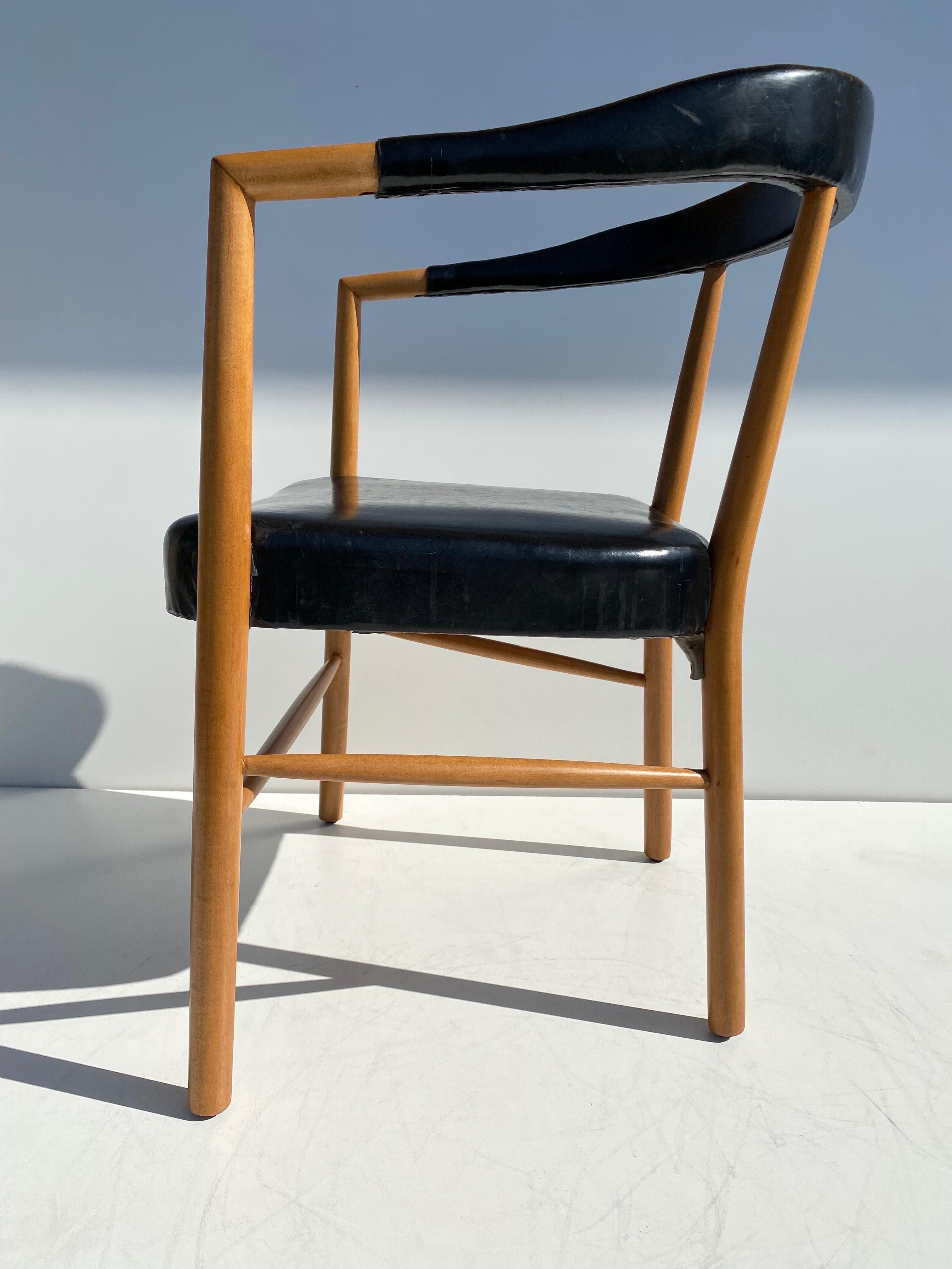 Wood Pair of Jacob Kjaer UN Armchairs For Sale