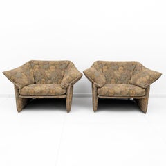 Pair of jacquard fabric armchairs, Mario Bellini, "Le stelle" B&B Italia, 1970