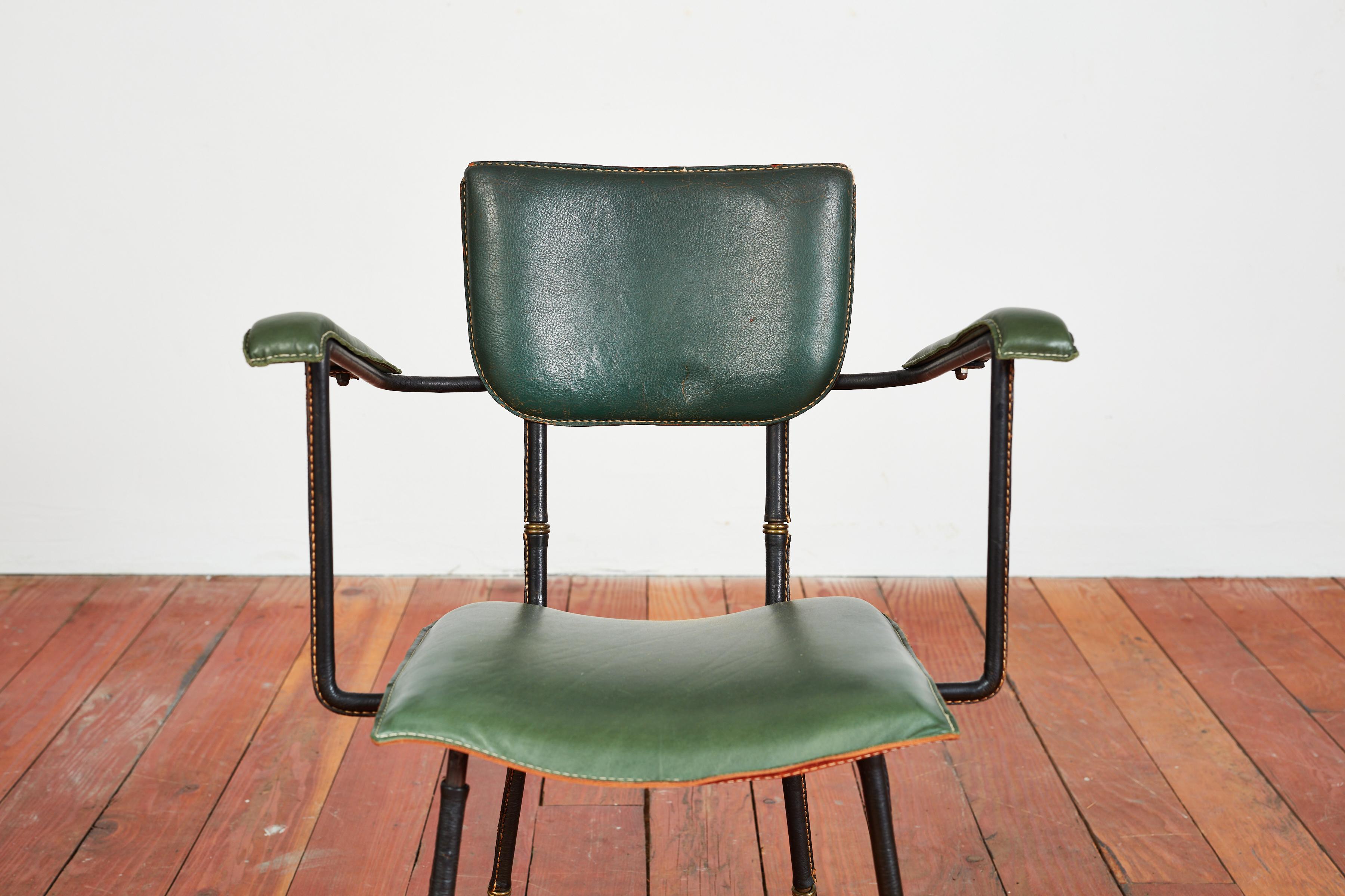 Coppia di poltrone Jacques Adnet in vendita 4
