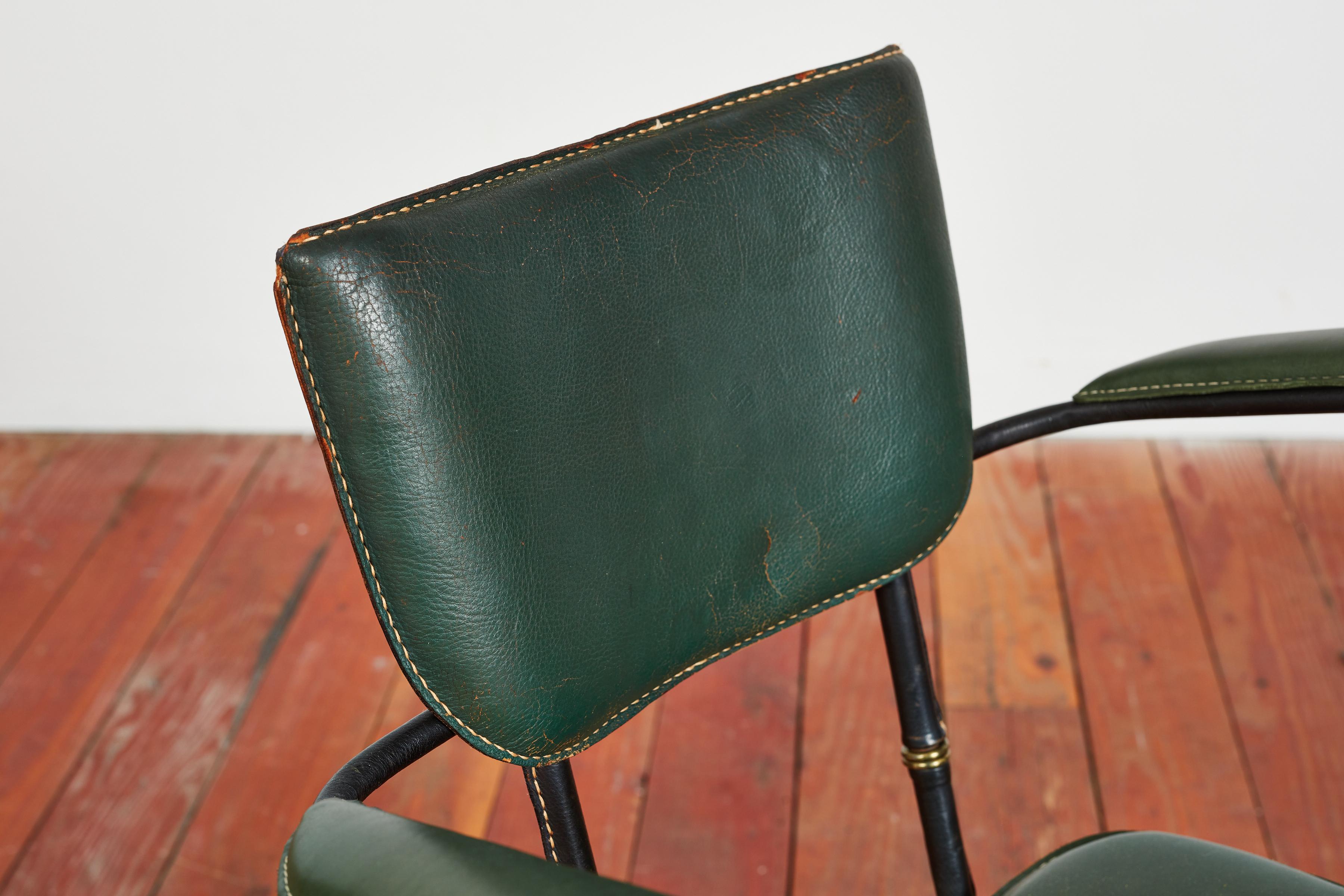 Coppia di poltrone Jacques Adnet in vendita 6