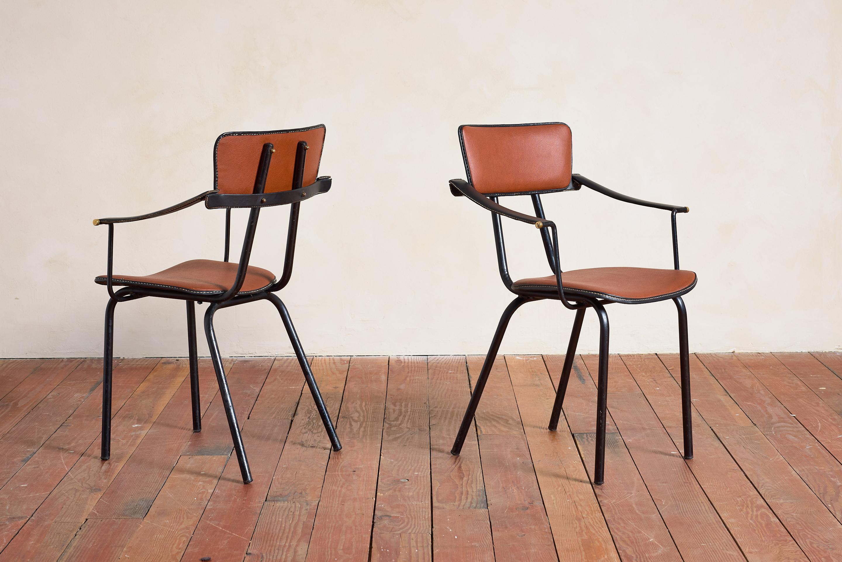 Pair of Jacques Adnet Armchairs im Zustand „Gut“ im Angebot in Beverly Hills, CA
