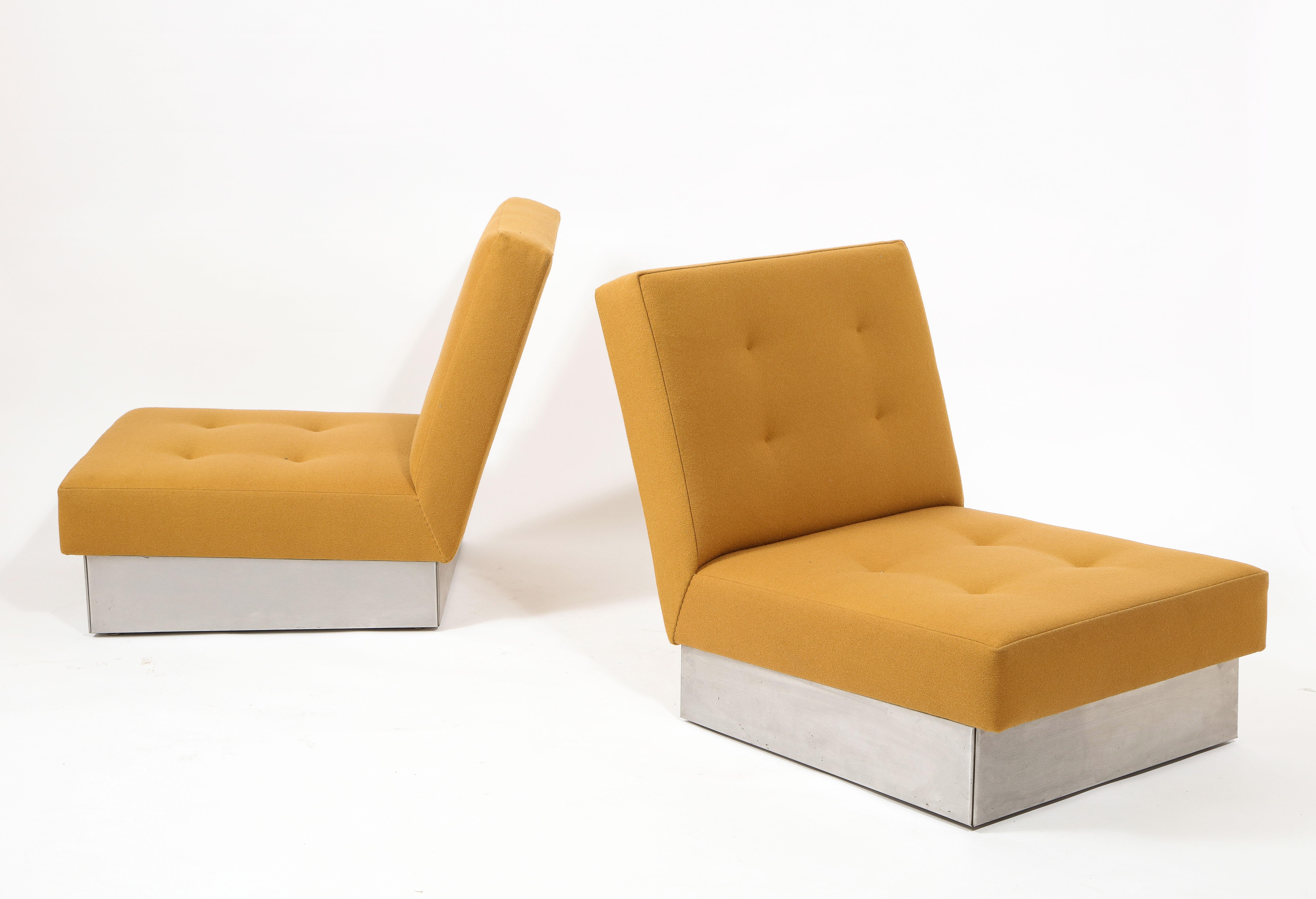 Jacques Charpentier Pair Modernist Slipper Chairs in Mohair, France 1970's For Sale 3