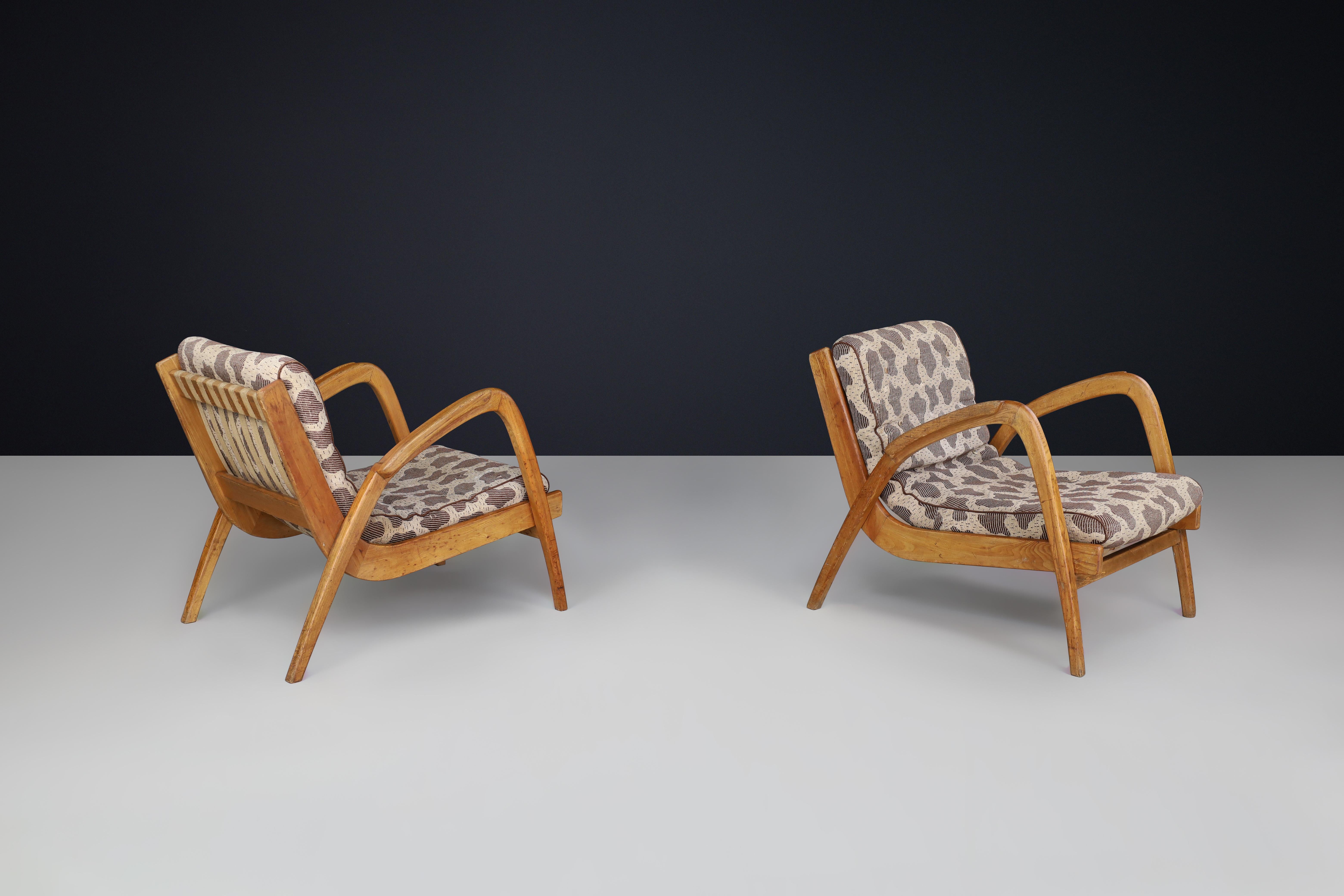 Canvas Pair of Jan Vaněk Curved Easy Chairs in Ash with Original Upholstery, CZ 1950s For Sale