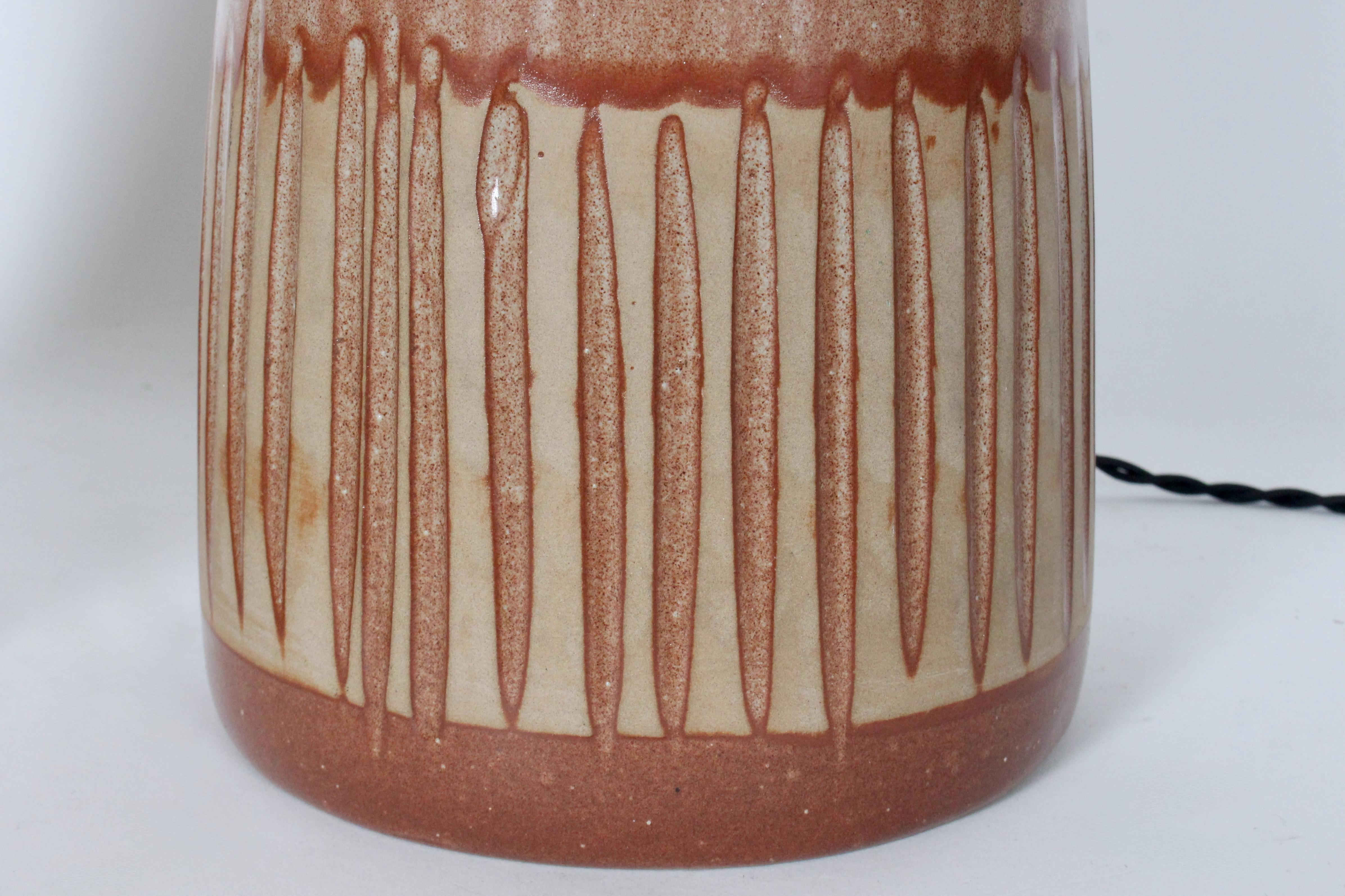 Pair of Jane and Gordon Martz Hand Incised & Glazed Butterscotch Table Lamps For Sale 9