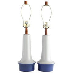Pair of Jane and Gordon Martz Stoneware Lamps for Marshall Studios, Blue, Walnut