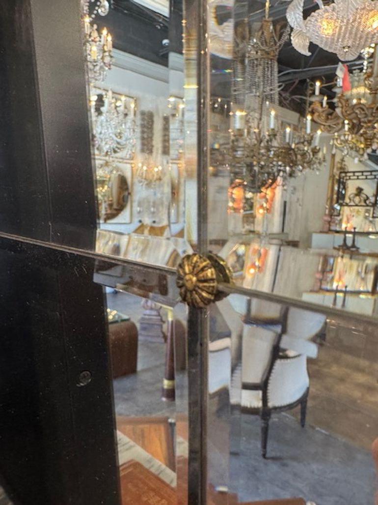 XXIe siècle et contemporain Paire de miroirs Trumeau en forme d'églomé ensoleillé de style Jansen en vente