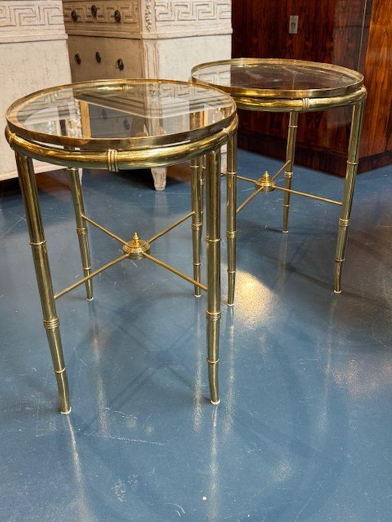 Pair of Jansen Style Brass Bamboo Form and Glass Side Tables (Messing) im Angebot