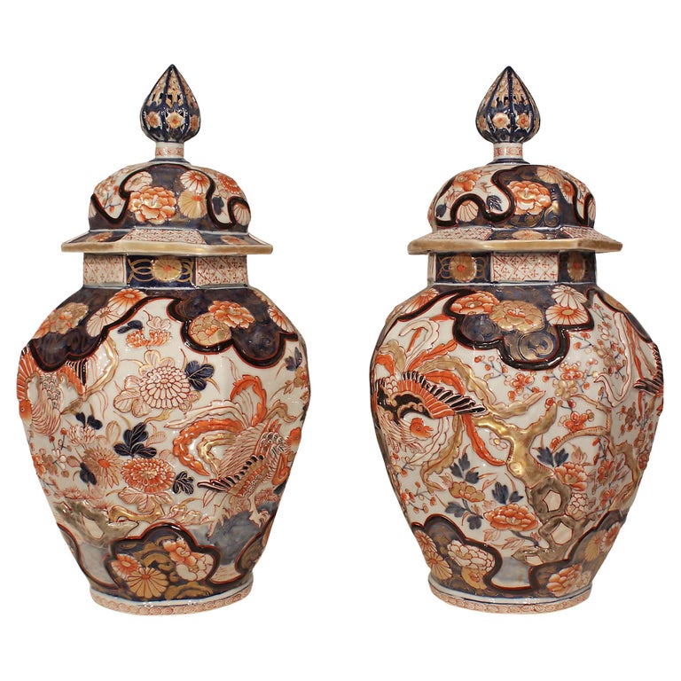 Japanese Pair of Imari Lidded Urns, 1800s