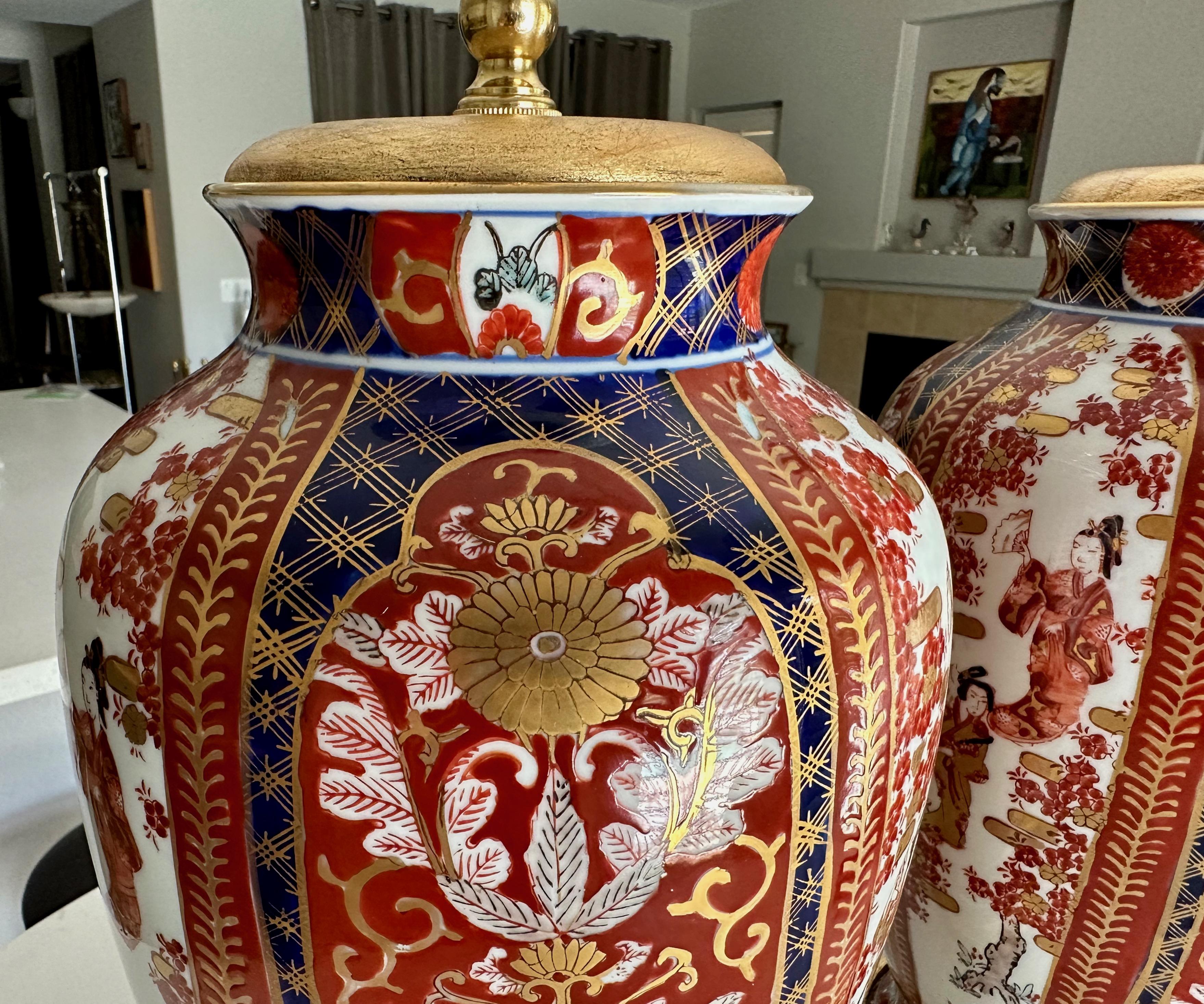 Paar japanisch-asiatische Tischlampen aus Imari Porcelain im Angebot 4