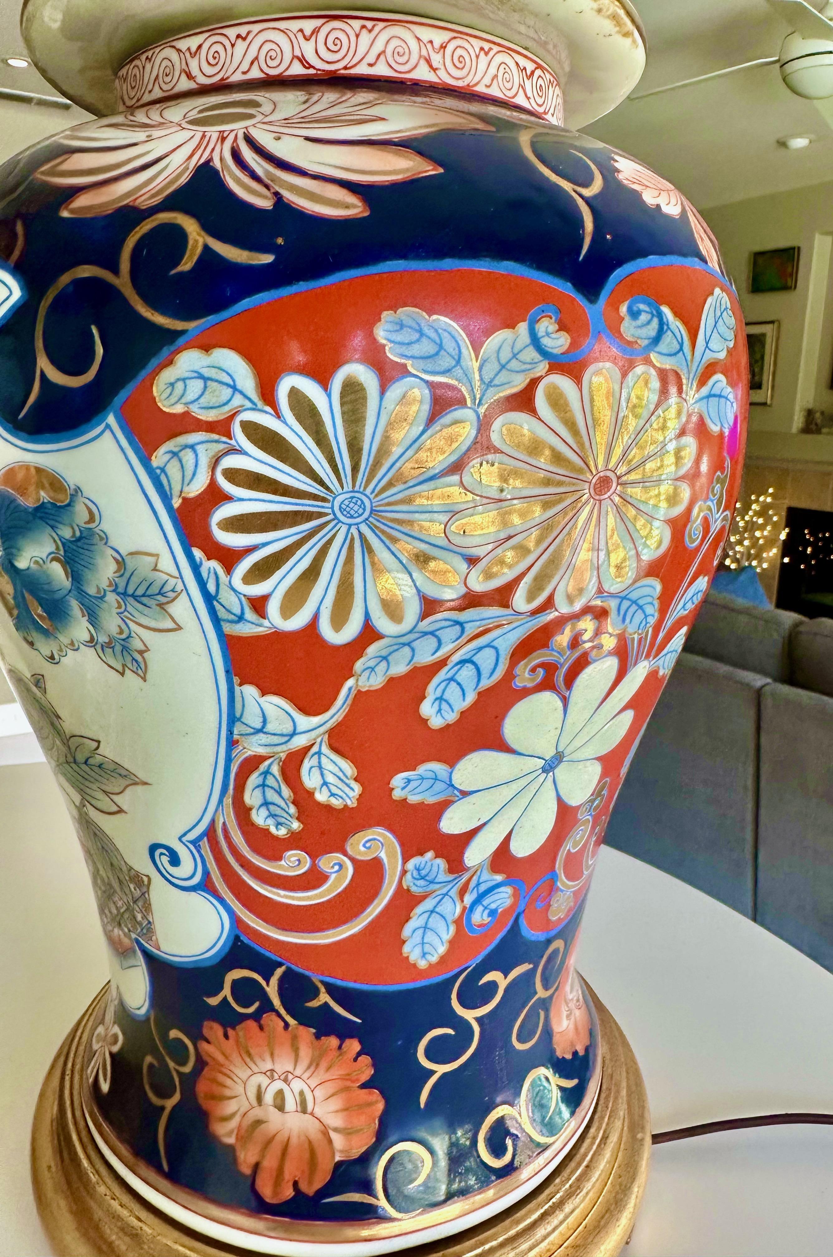 Paire de lampes de table japonaises en porcelaine Imari Porcelain en vente 4