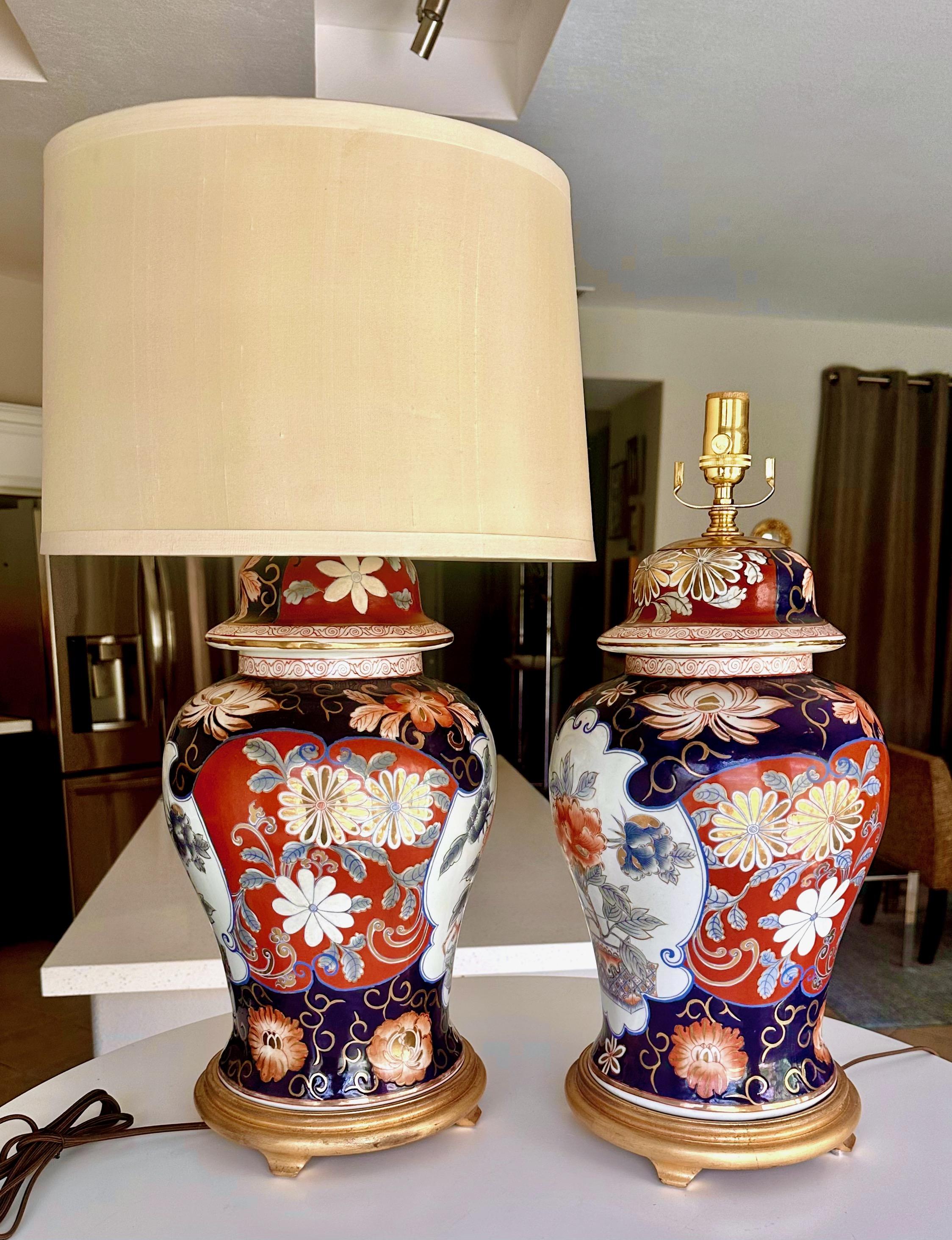 Paire de lampes de table japonaises en porcelaine Imari Porcelain en vente 14