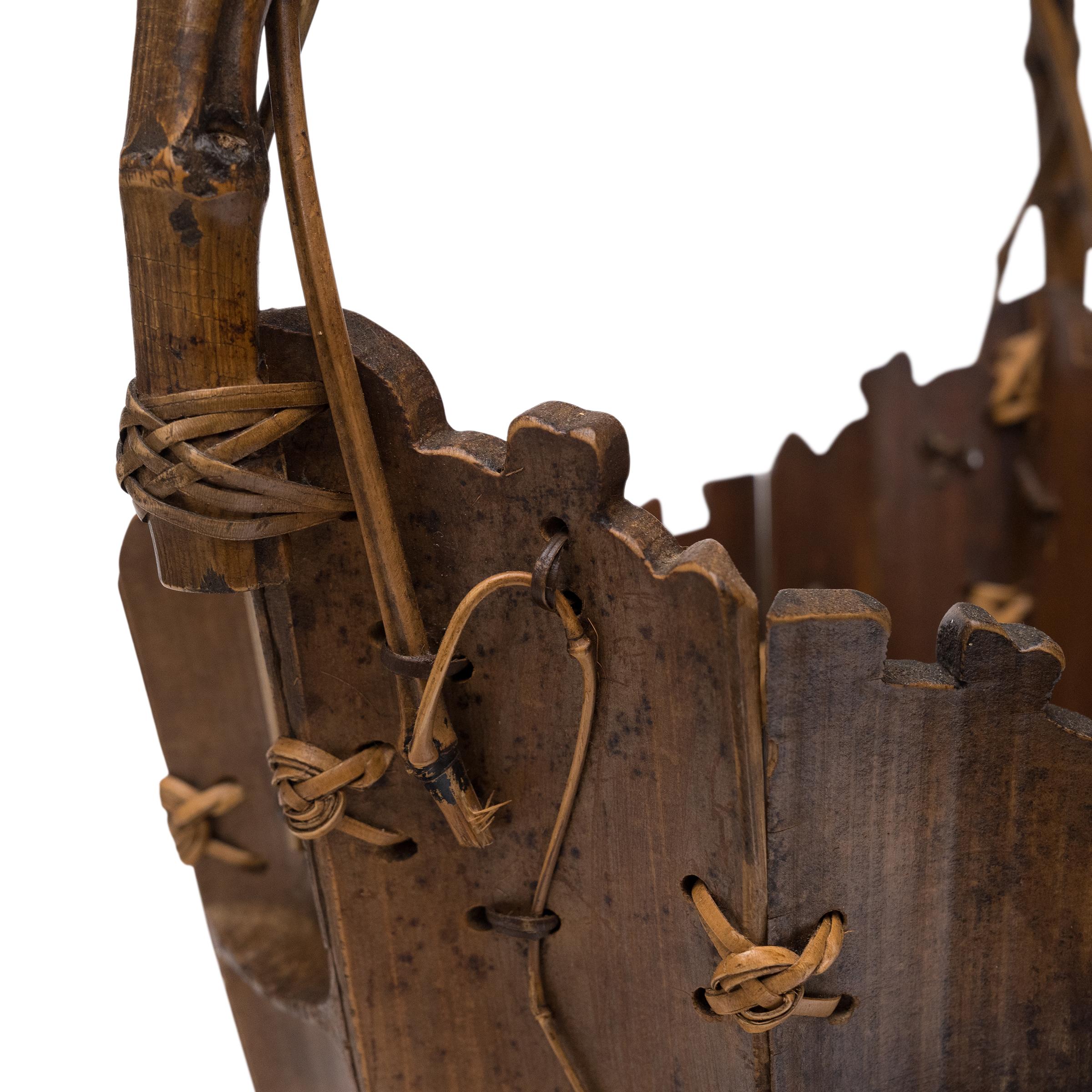 Paire de paniers à fleurs japonais en bambou, c. C. 1920 en vente 5