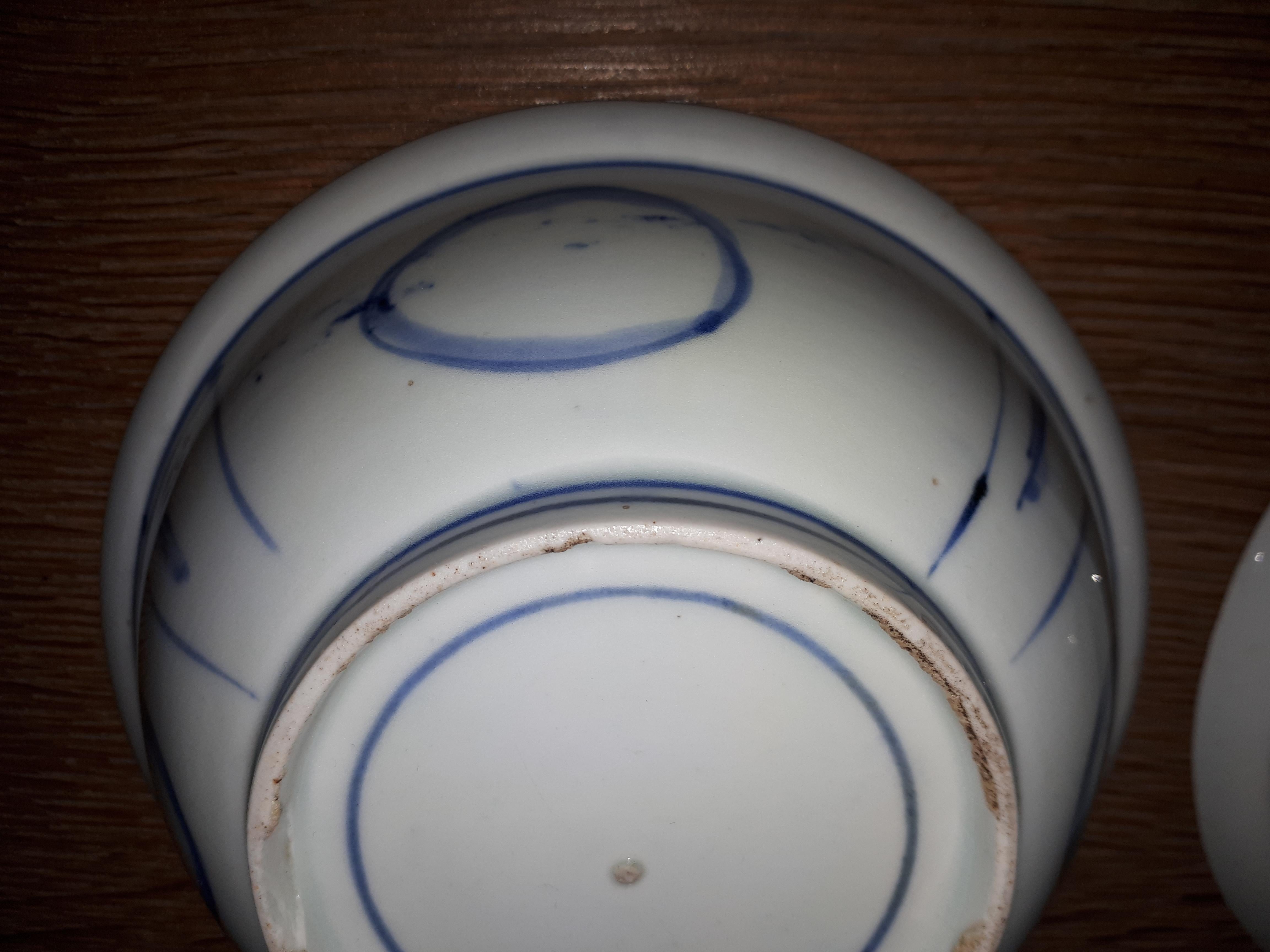 Pair Of Japanese Blue And White Hollow Plates, Japan Edo Period For Sale 4