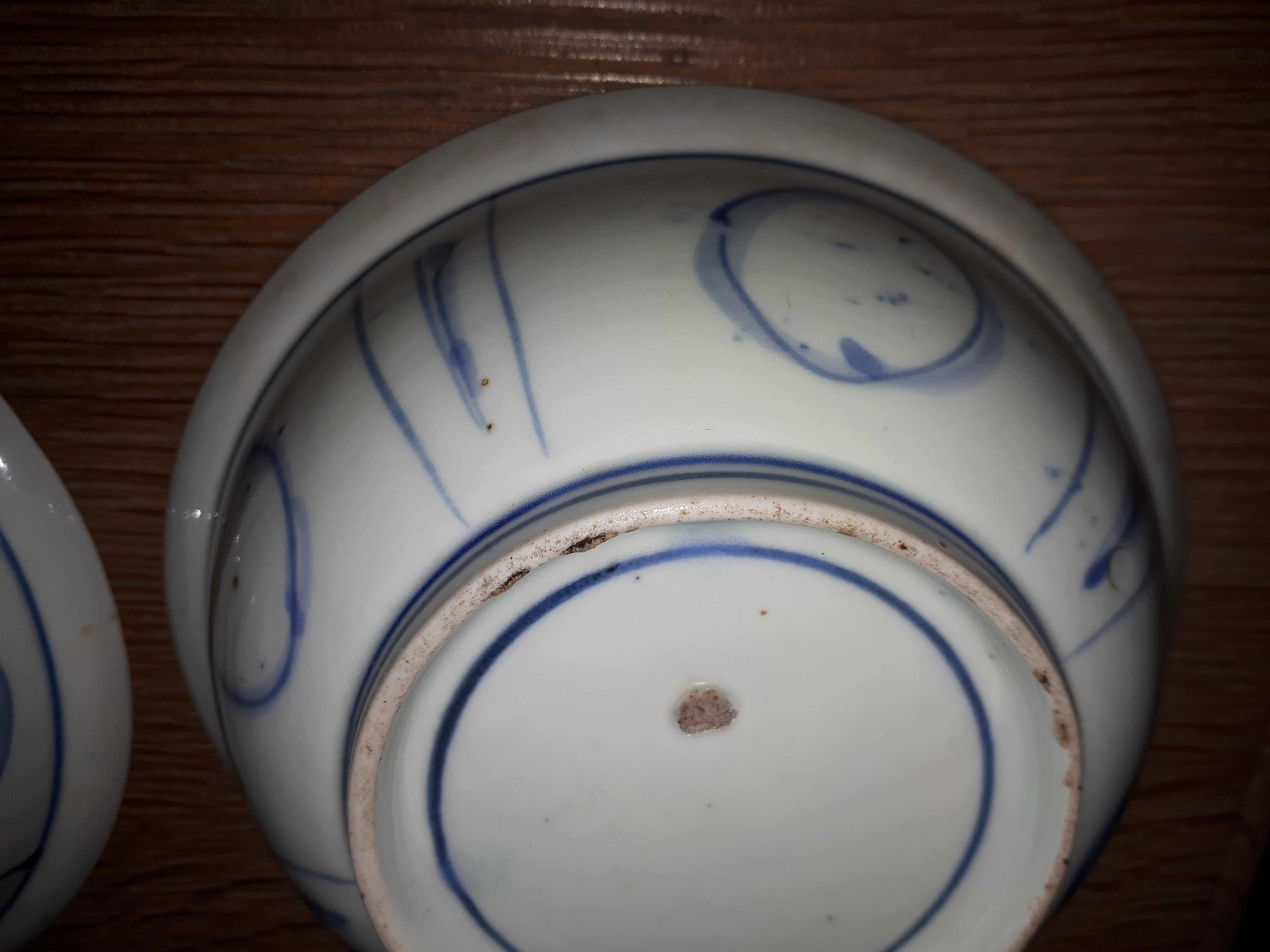 Pair Of Japanese Blue And White Hollow Plates, Japan Edo Period For Sale 6