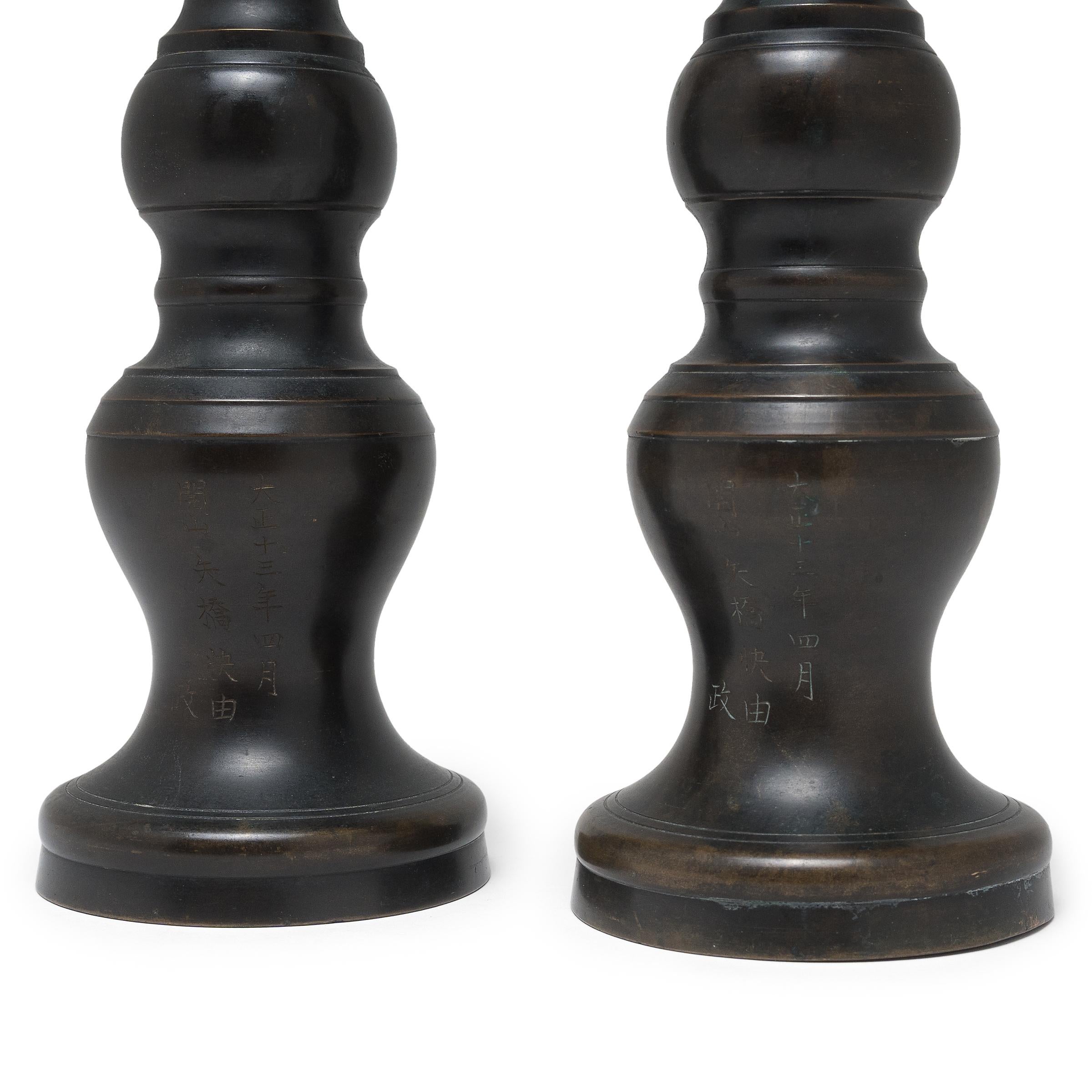 Pair of Japanese Bronze Candle Sticks, circa 1912-1926 For Sale 1
