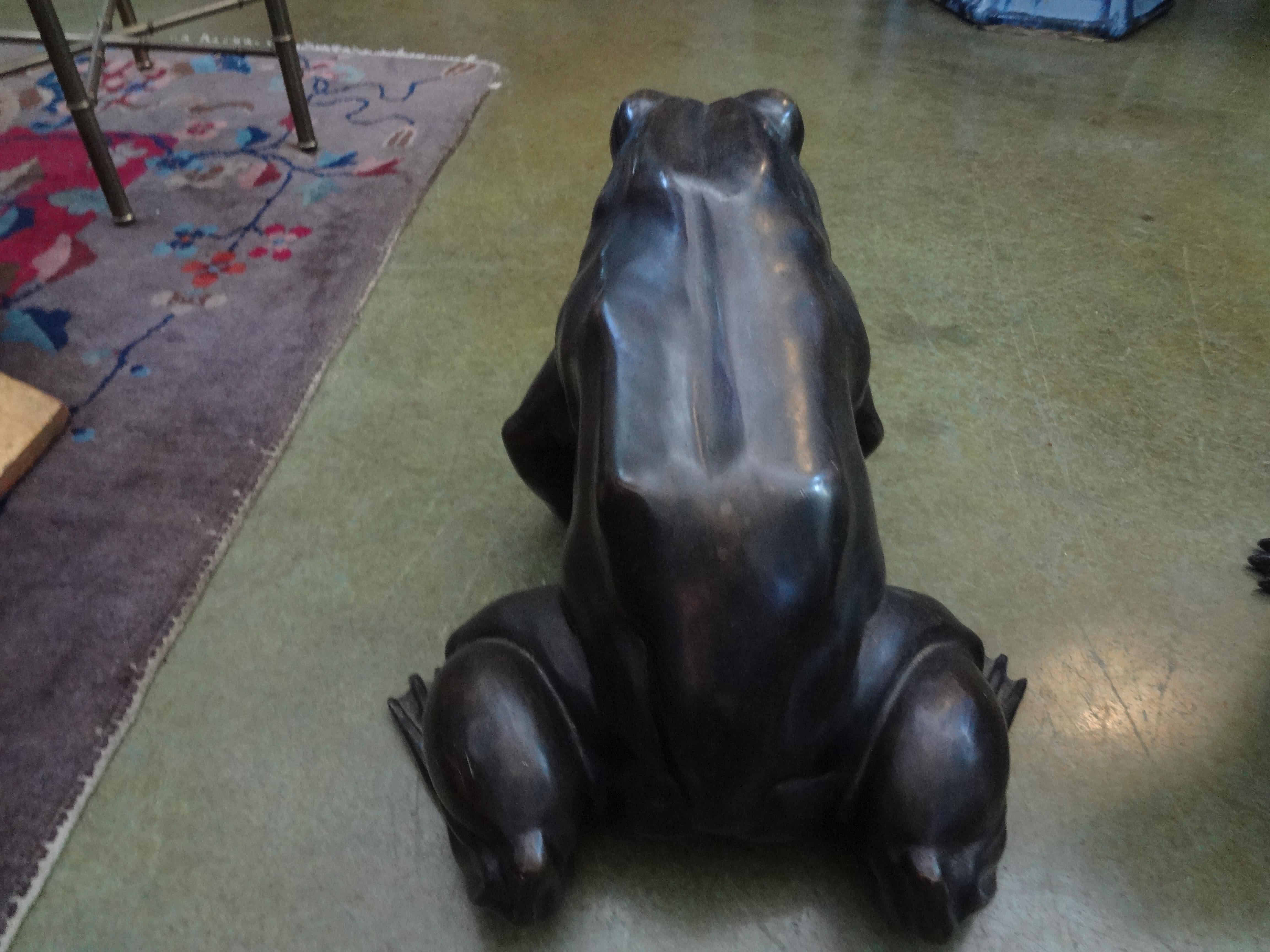 Pair Of Japanese Bronze Frog Sculptures For Sale 3