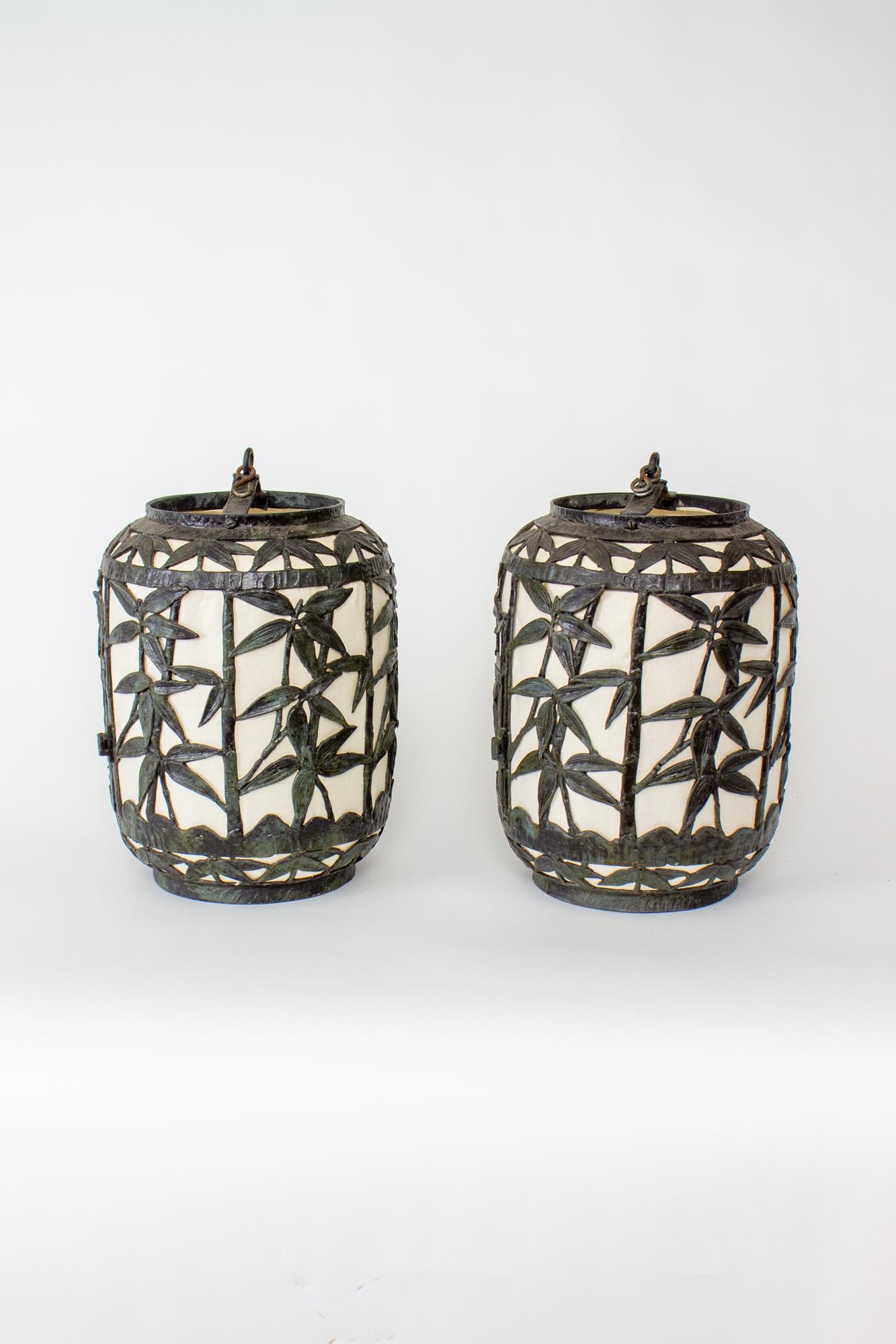 Pair of Japanese Bronze Garden Lanterns In Good Condition In Canton, MA