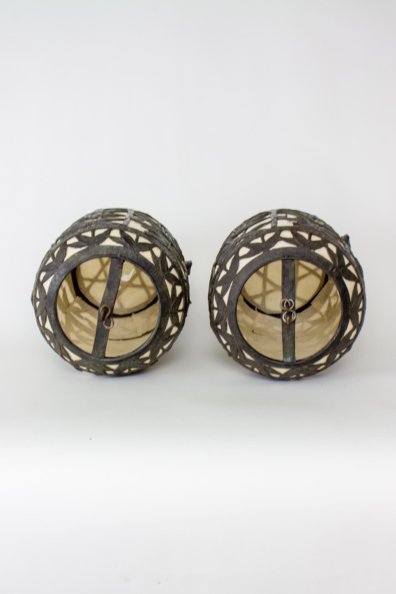 Pair of Japanese Bronze Garden Lanterns 2