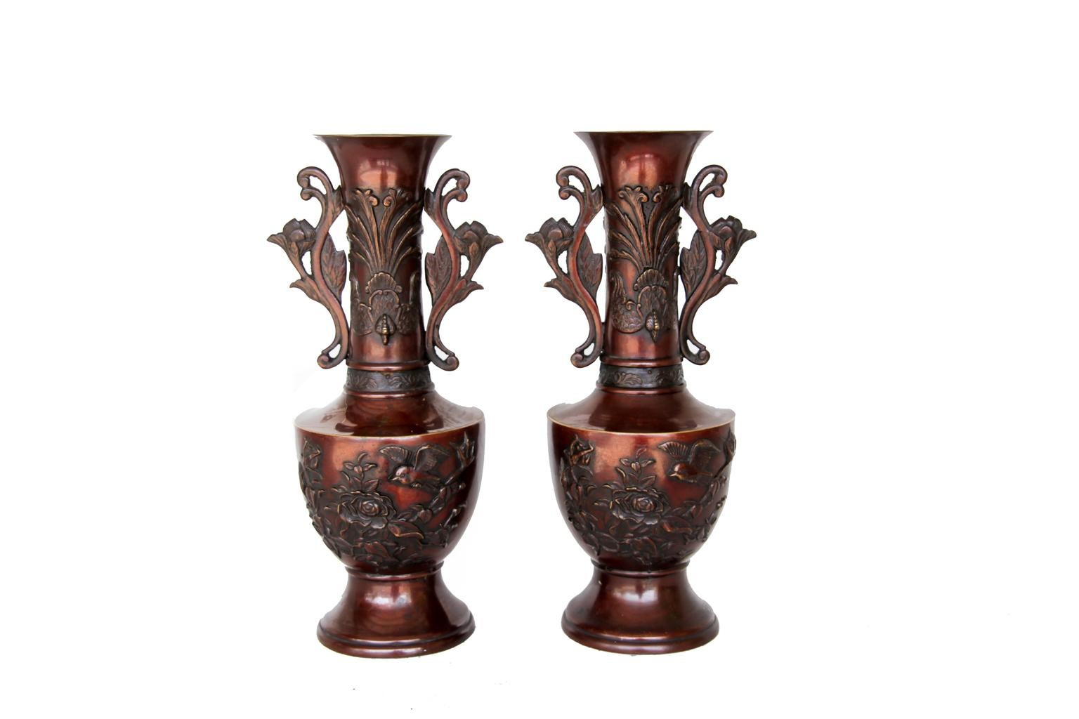 Pair of Japanese Bronze Vases 2