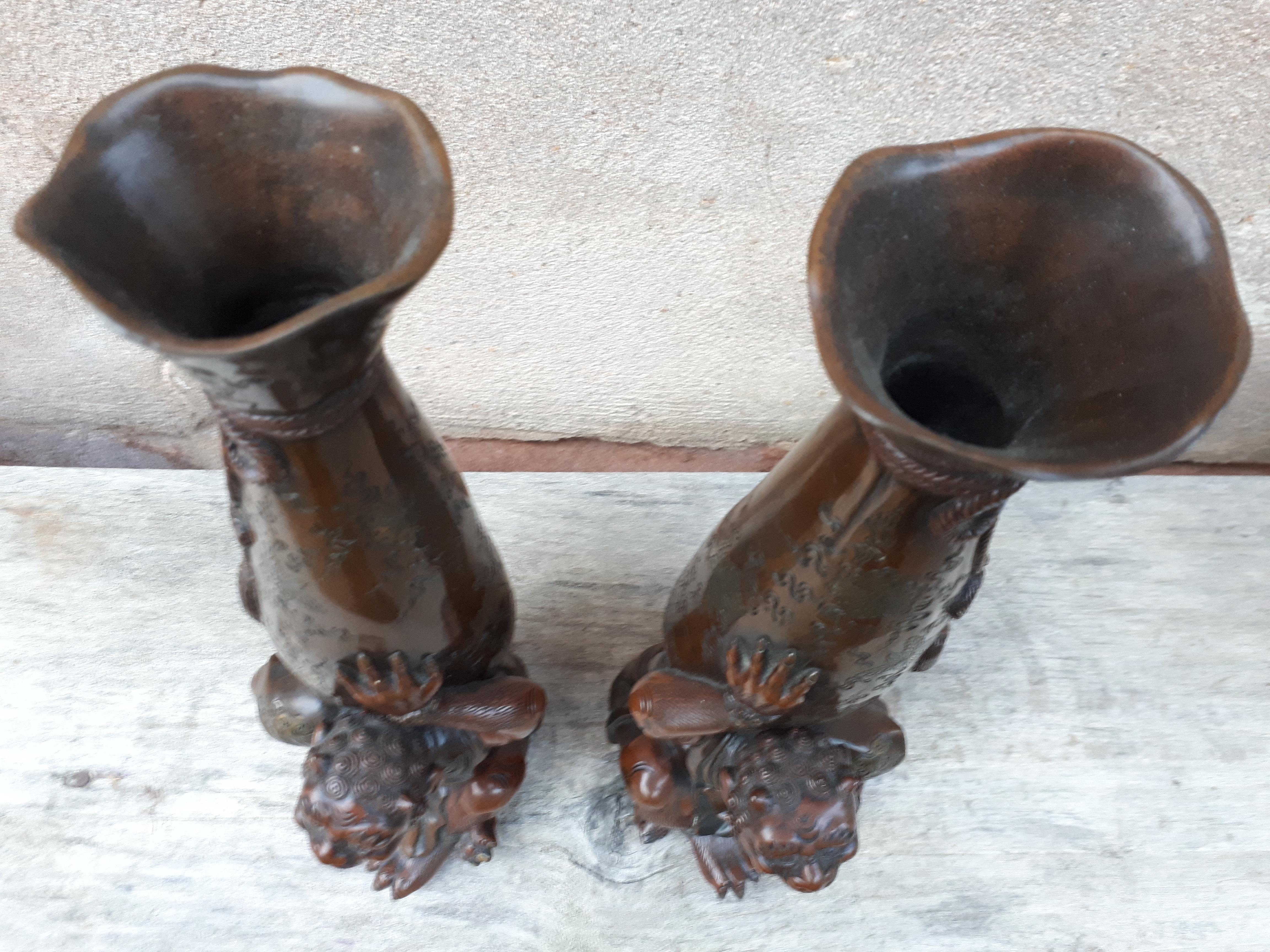 Pair of Japanese Bronze Vases, Japan Meiji Period For Sale 5