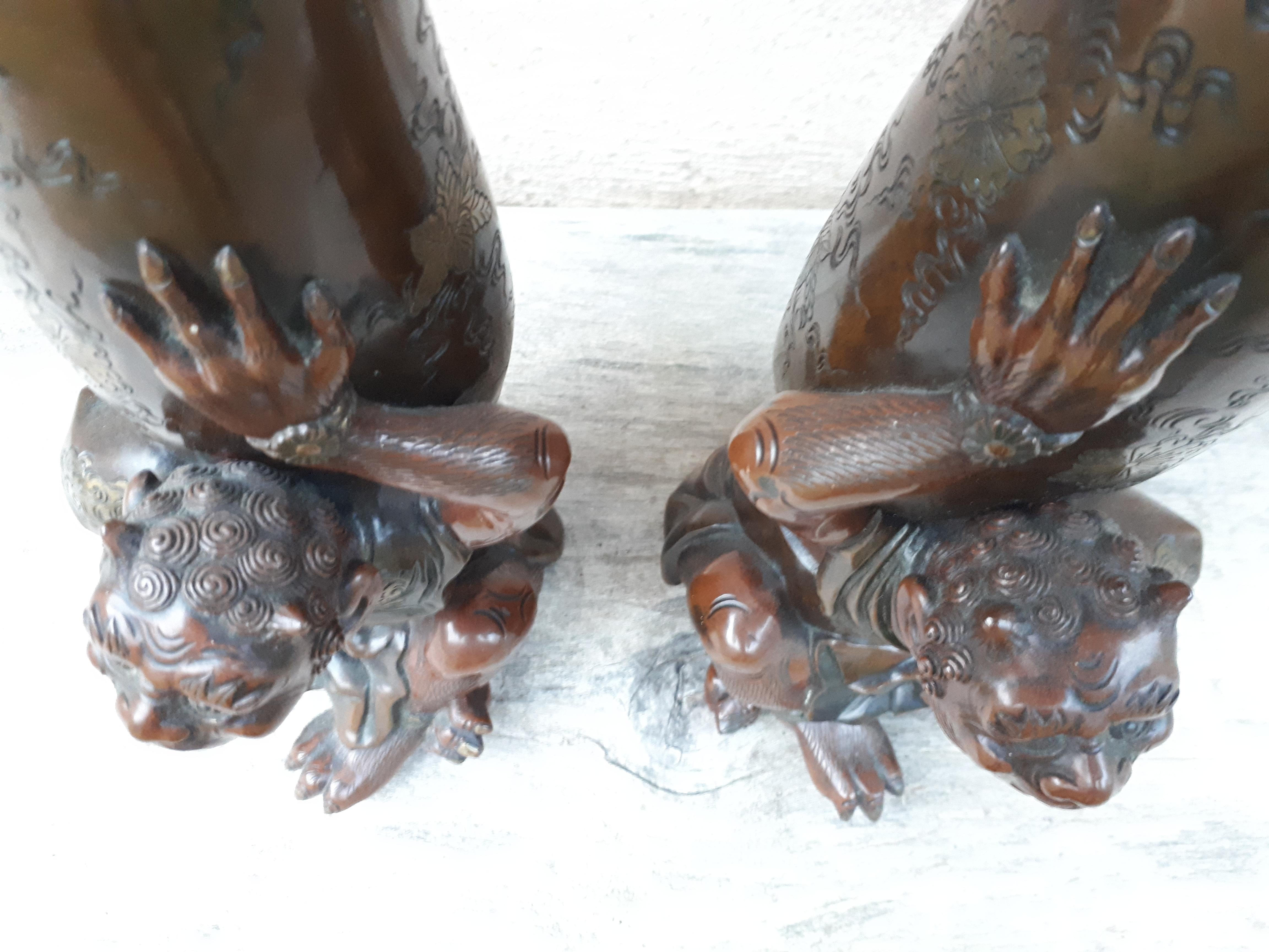 Pair of Japanese Bronze Vases, Japan Meiji Period For Sale 6