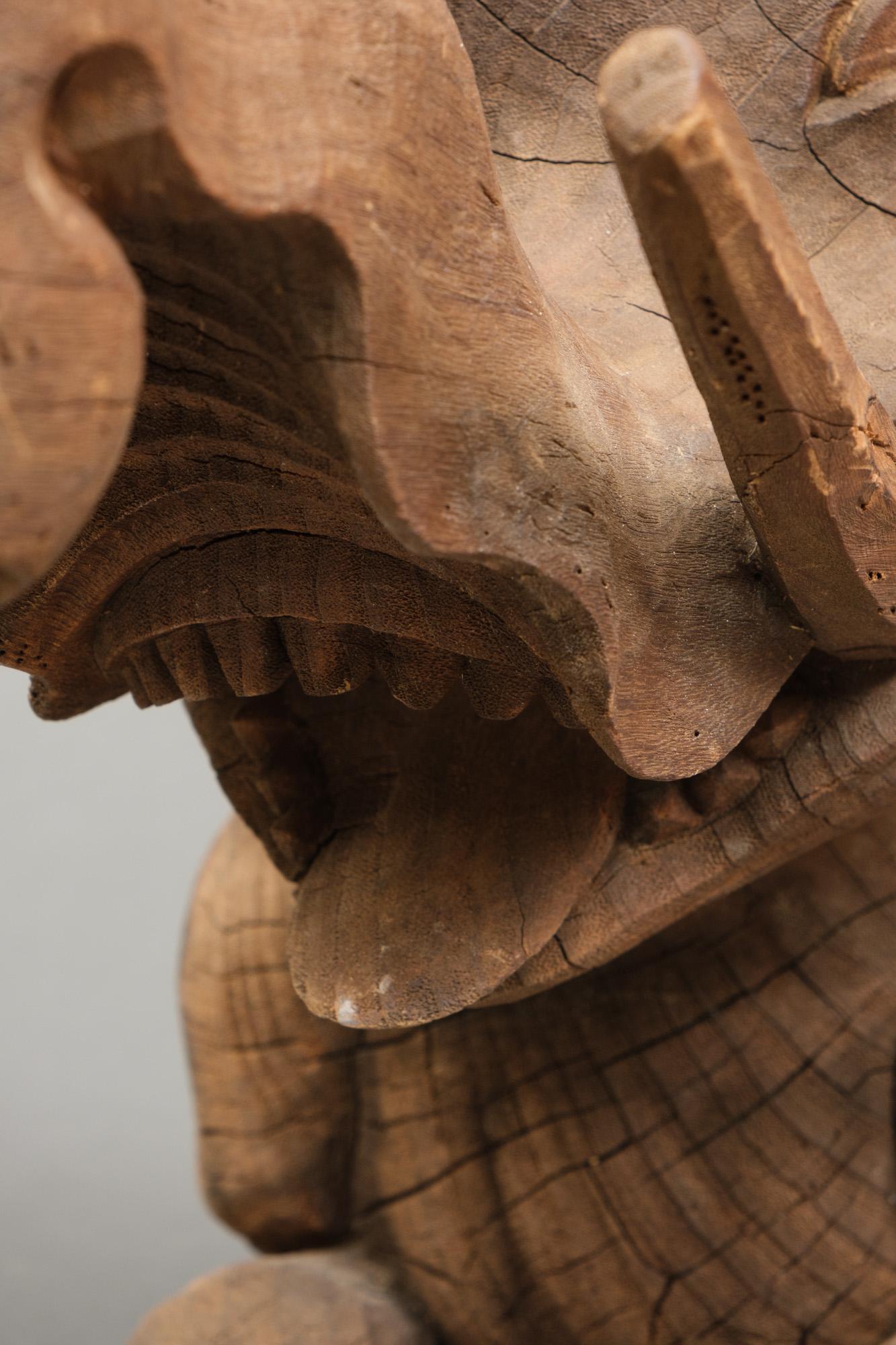 Paire d'ornements de temple japonais en bois sculpté 木鼻 'Kibana' en forme de Baku 獏 en vente 5