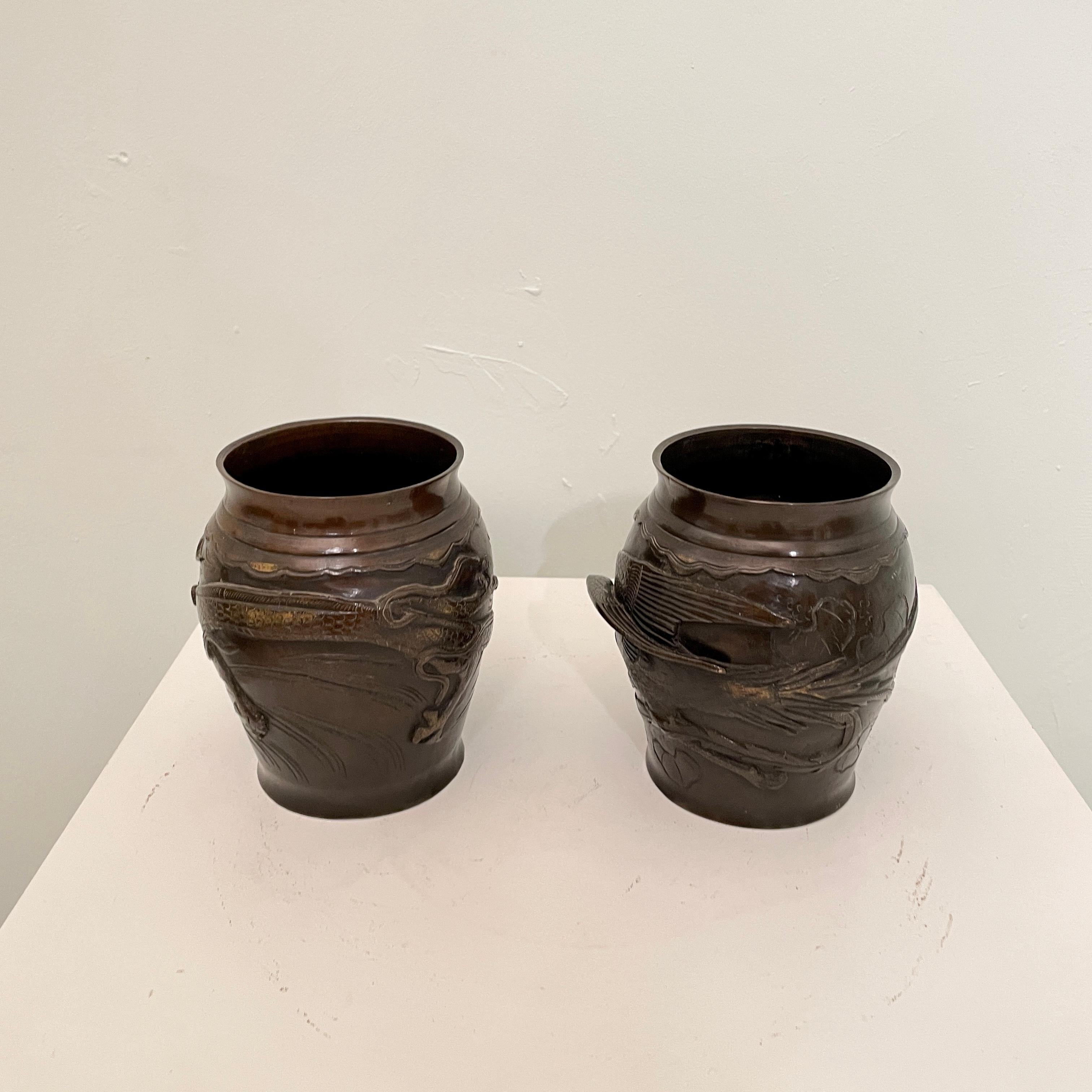 Pair of Japanese Cast Bronze Vases with High Relief Dragon and Bird Figure, 1900 In Good Condition In Berlin, DE