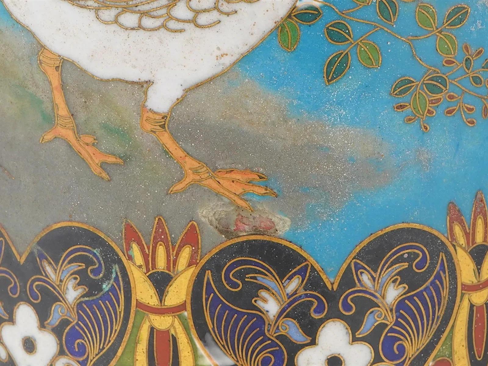 Pair of Japanese Cloisonne Enamel Ducks Birds and Floral Turquoise Grounds Vases (Emaille) im Angebot