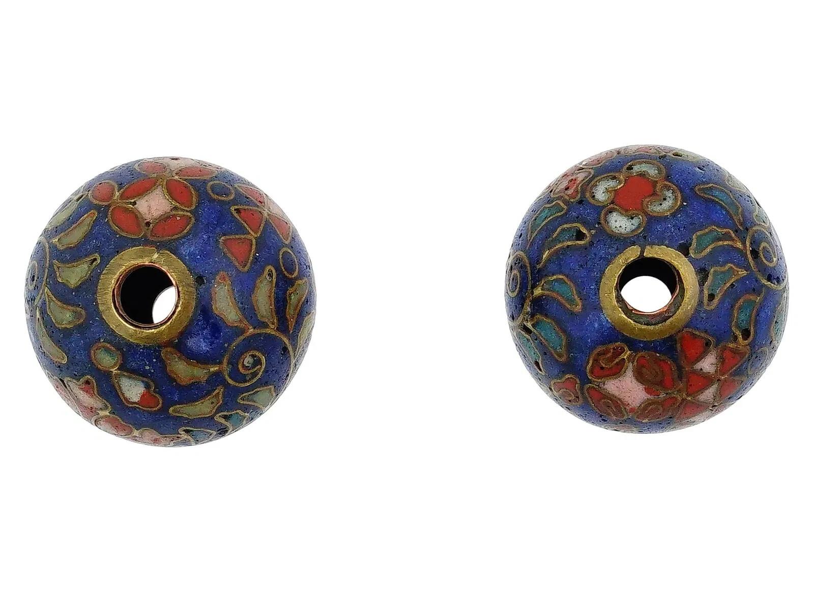 Pair Of Japanese Cloisonne Enamel Ojime Beads In Good Condition For Sale In New York, NY
