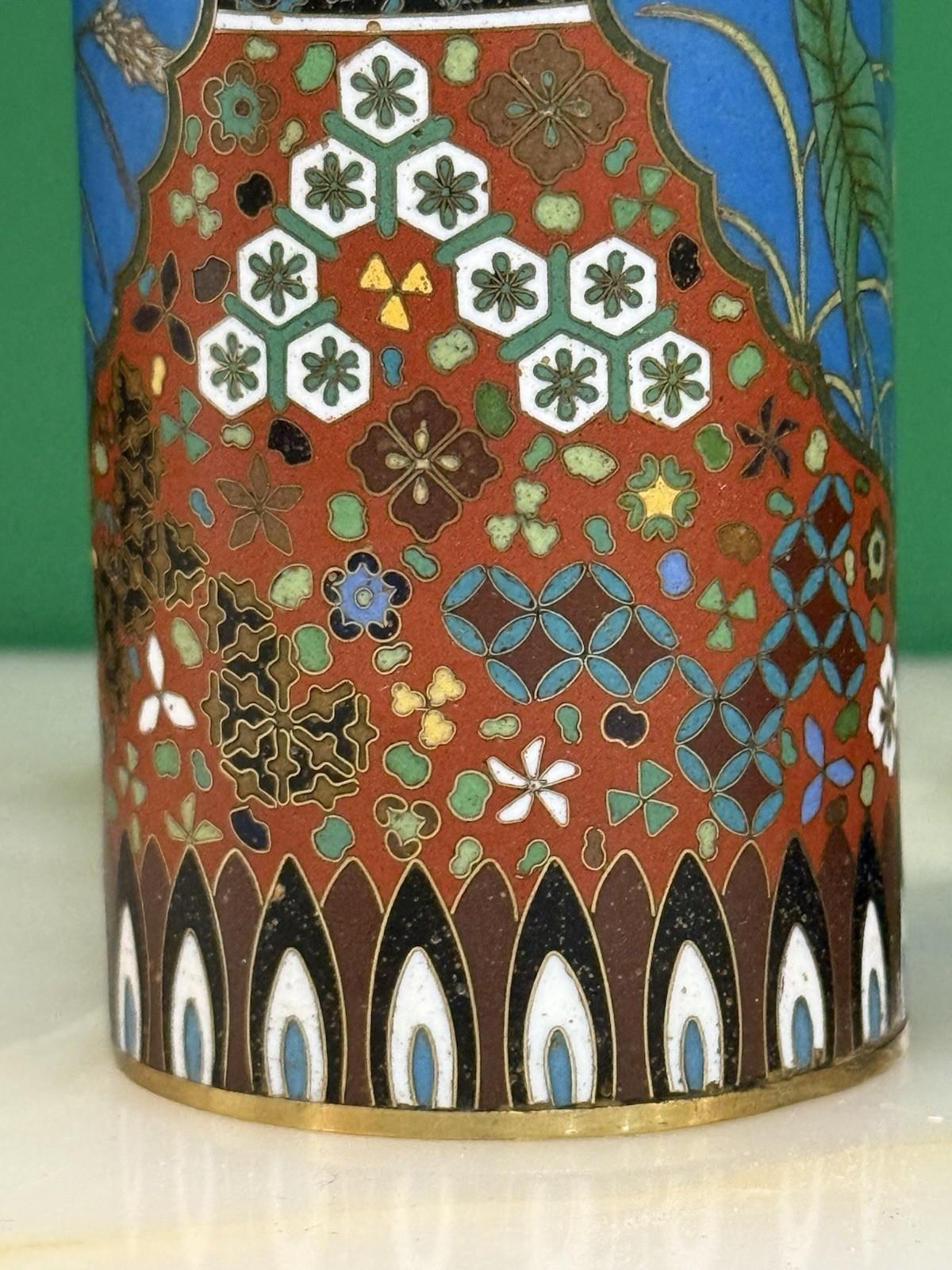 Pair of Japanese Cloisonné Enamel Vases Geometric Pattern In the Manner of Gotō For Sale 4