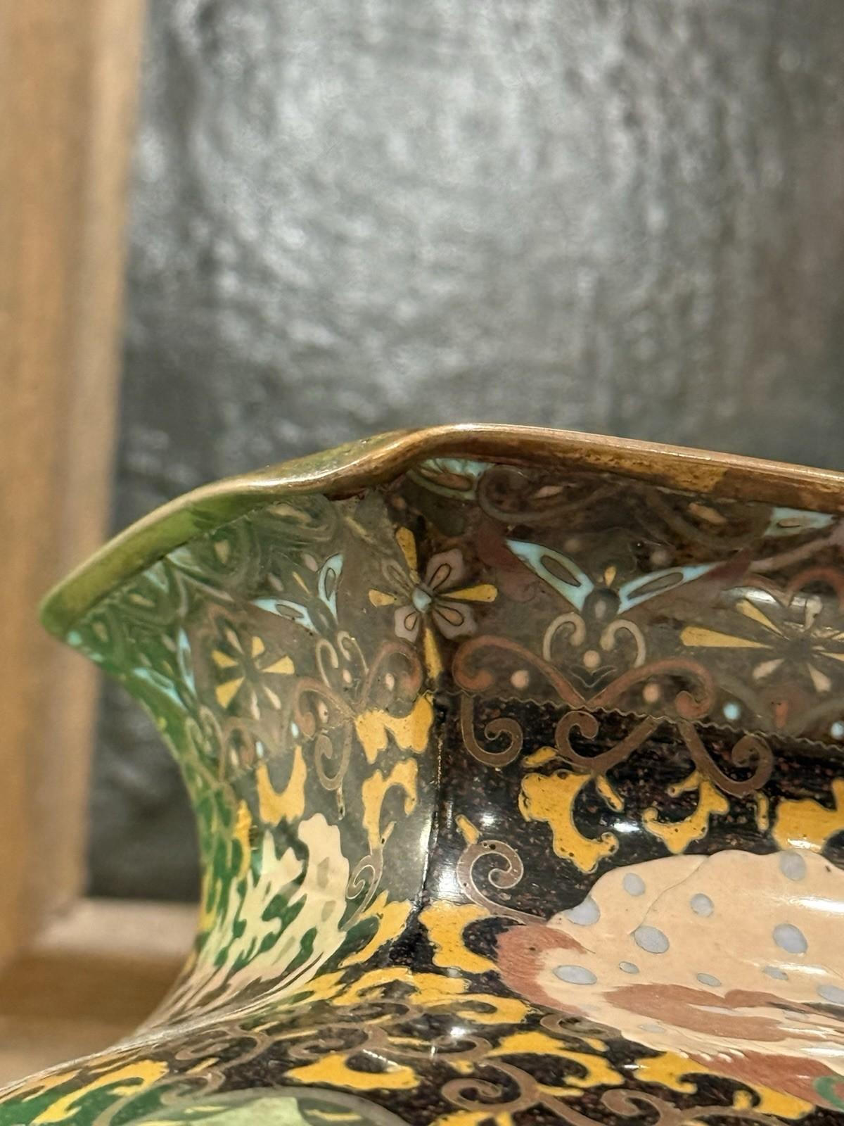 Pair of Japanese Cloisonne Enamel Vases with Kirin, Tiger, Dragon and Phoenix M For Sale 14