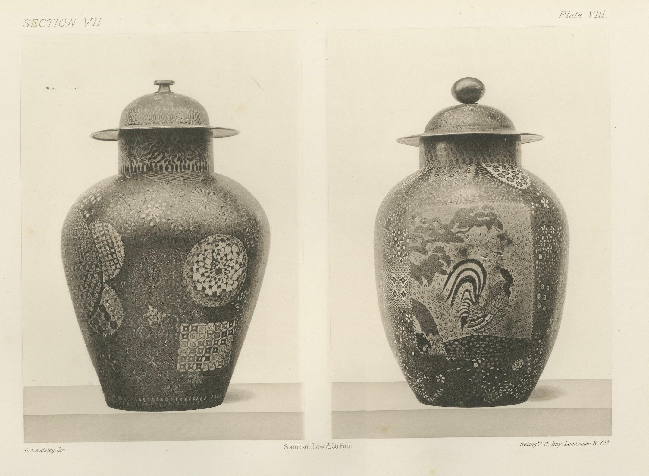 Paire de vases décoratifs japonais aux motifs complexes - Art d'Audsley, 1884 en vente 1