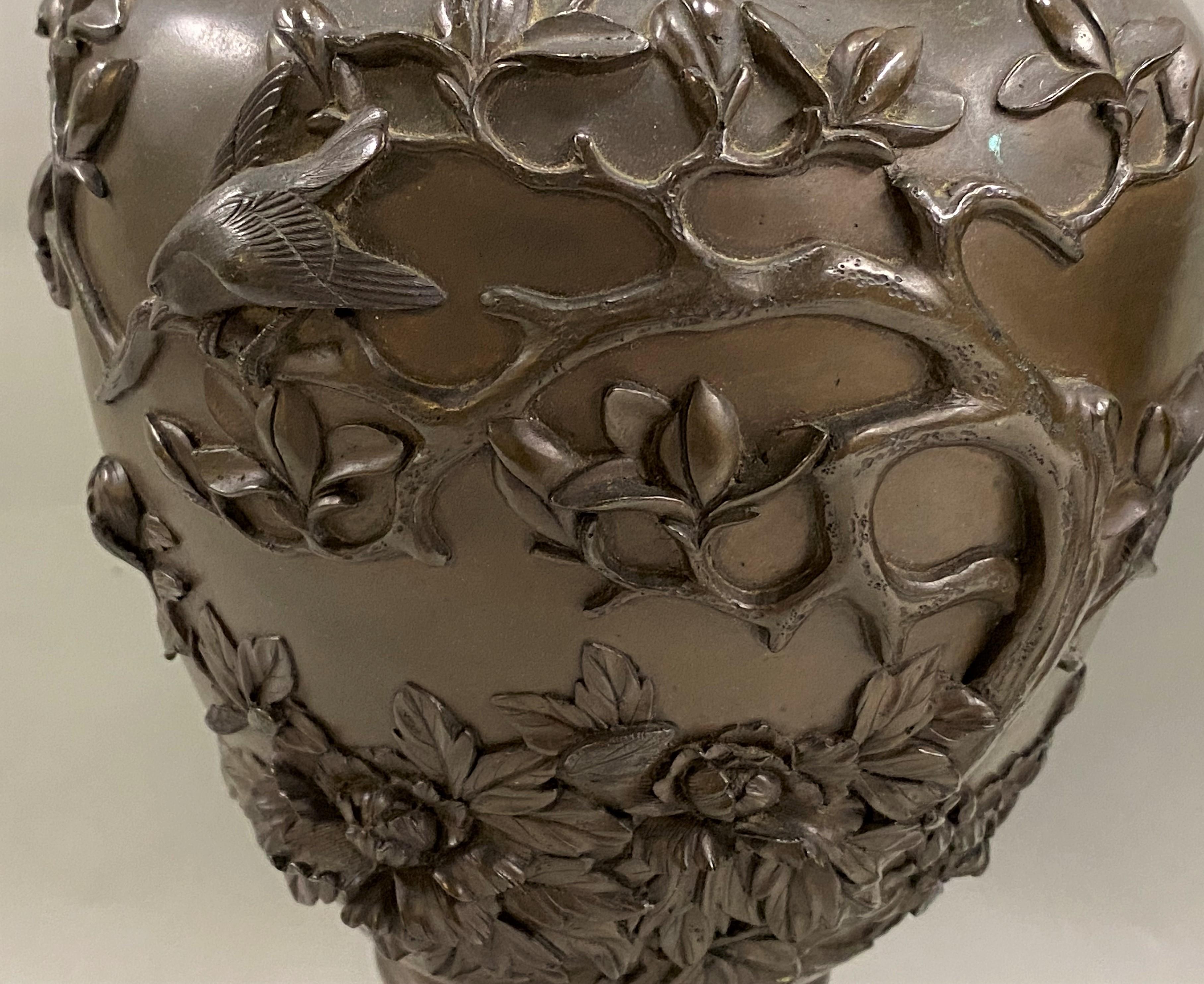 19th Century Pair of Japanese Edo Period Foliate and Bird Relief Decorated Bronze Vases For Sale