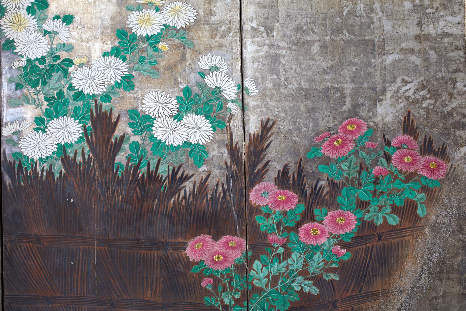 19th Century Pair of Japanese Edo Screens Chrysanthemums Along Fence For Sale