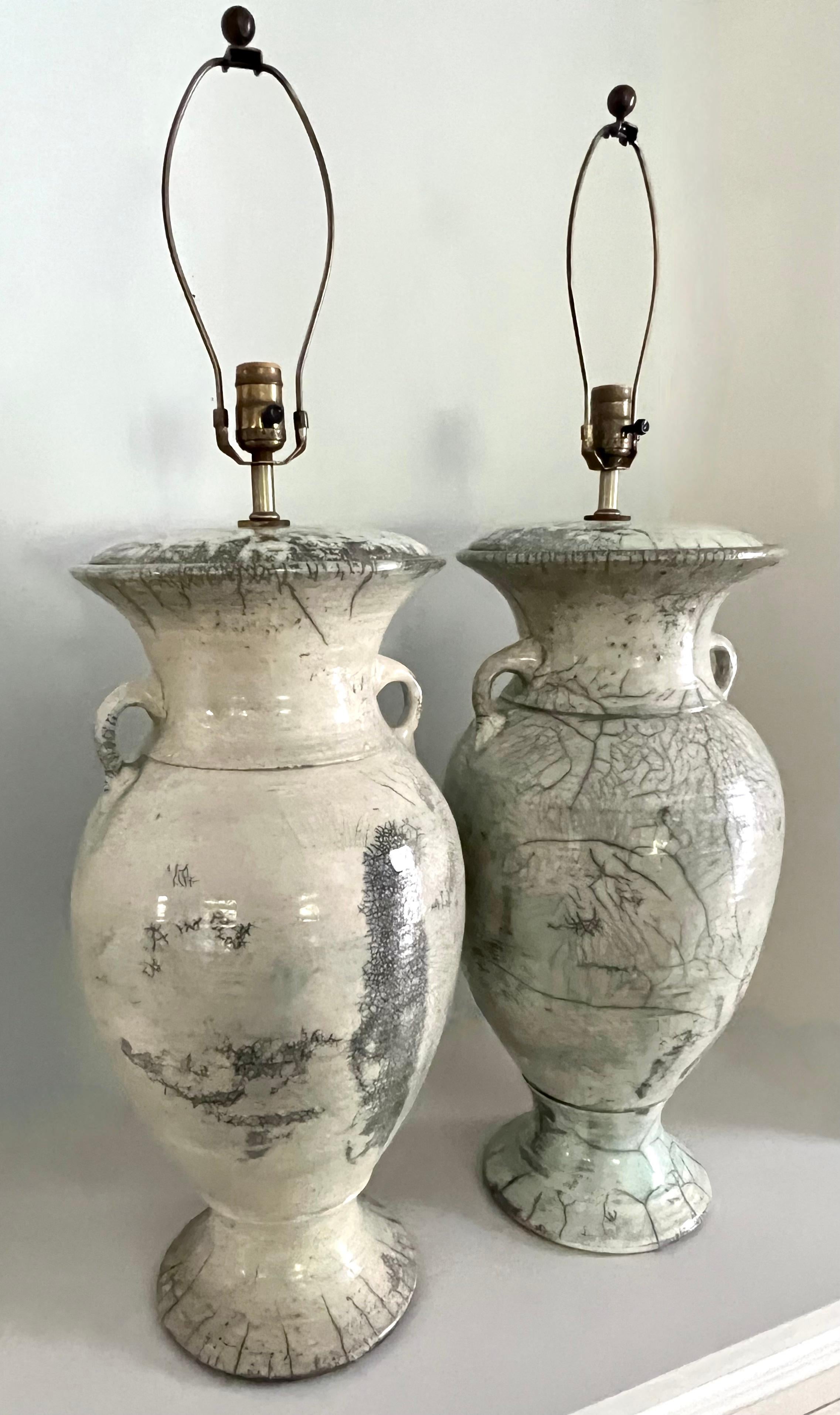 Pair of Japanese Fired Raku Pottery Glazed Urn Table Lamps In Good Condition In Los Angeles, CA