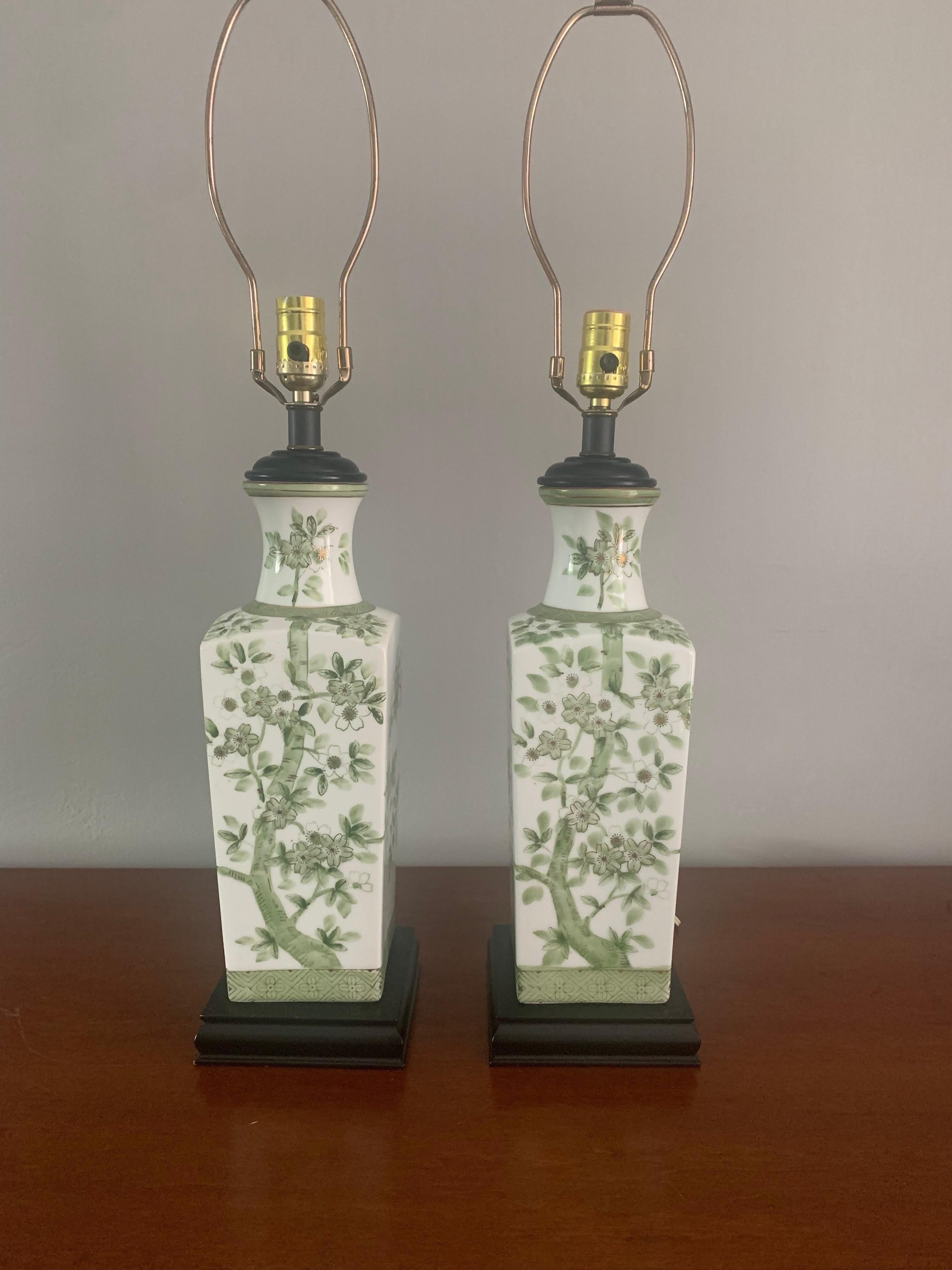 Pair of Japanese Hand Painted Porcelain Lamps In Good Condition In Boynton Beach, FL