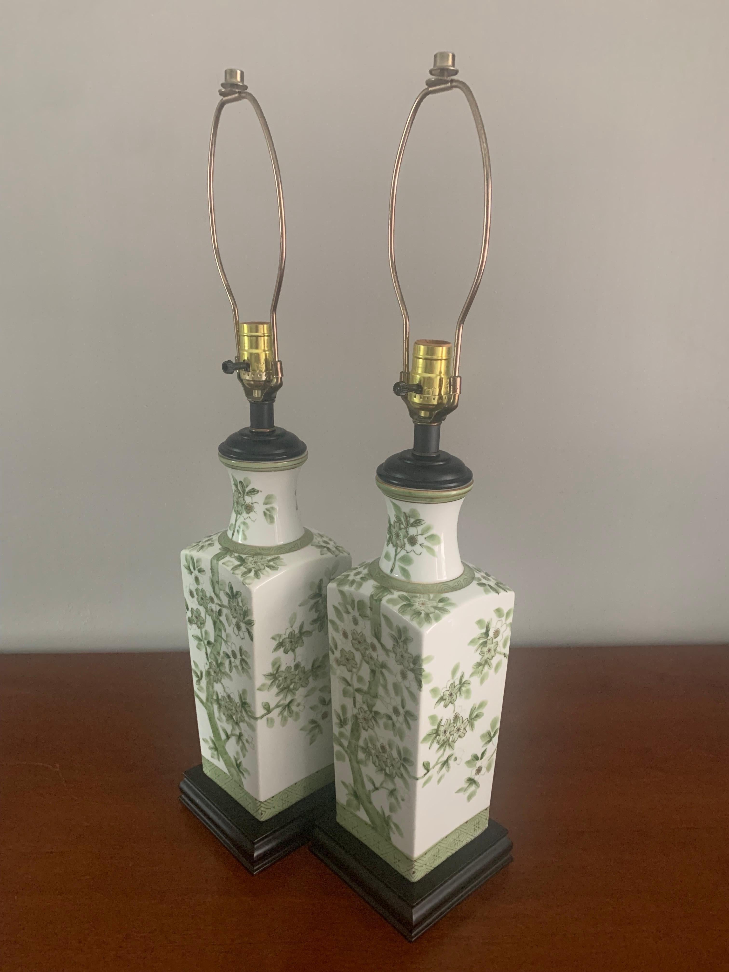 Pair of Japanese Hand Painted Porcelain Lamps 3